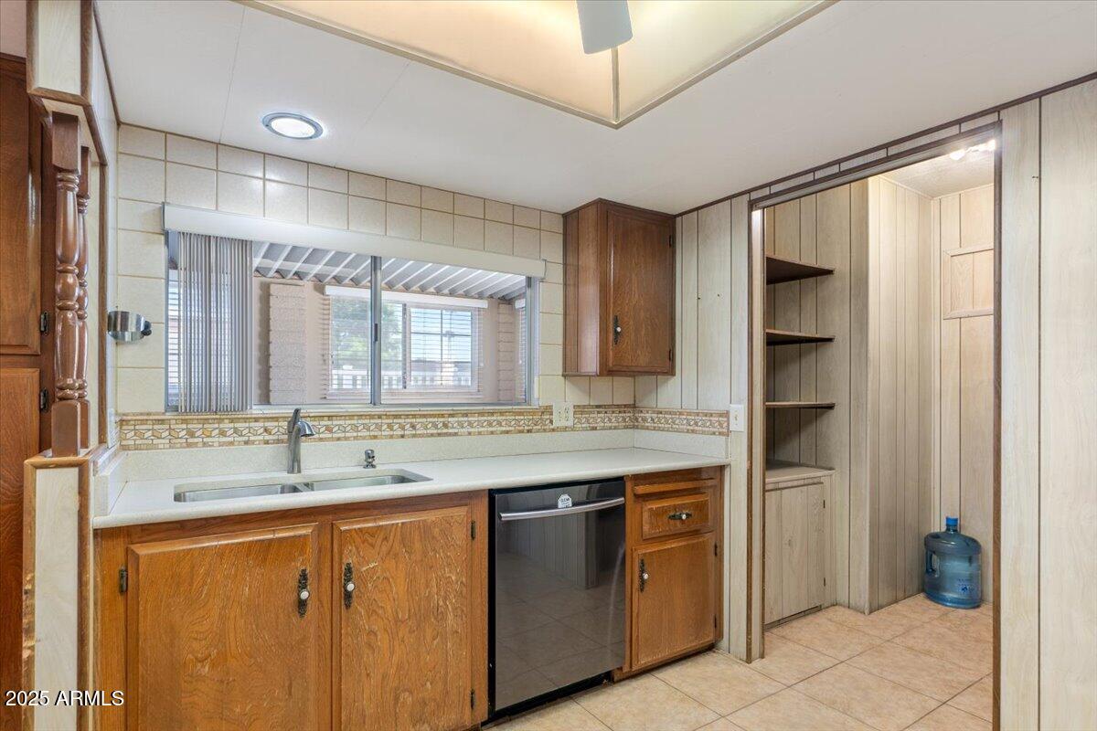 SUN LAKES UNIT 2 - Residential
