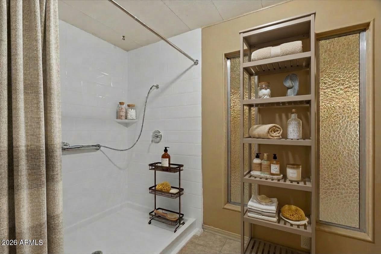 SUN LAKES UNIT 2 - Residential