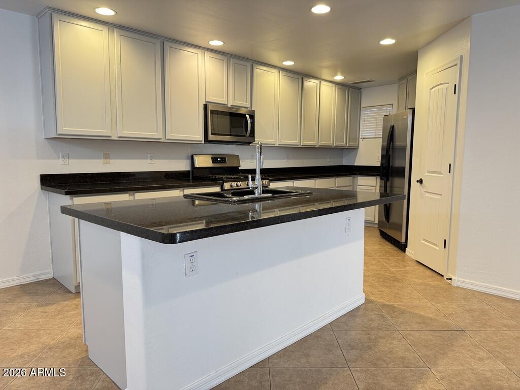 2611 N 48TH Street 4