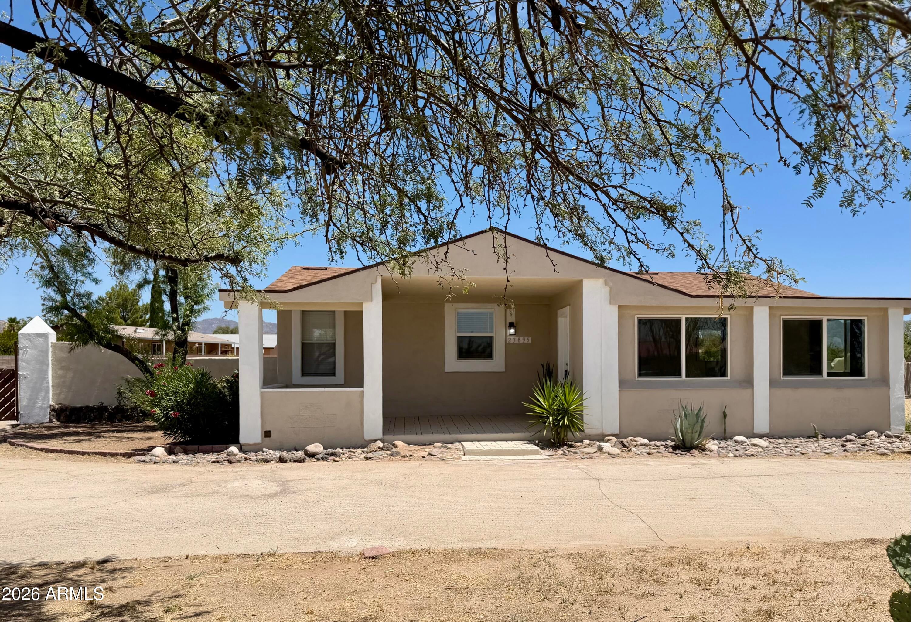 23895 W CANNON Drive