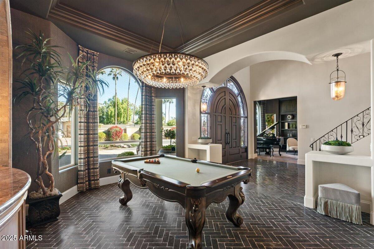 WEST LAKE ESTATES - Residential