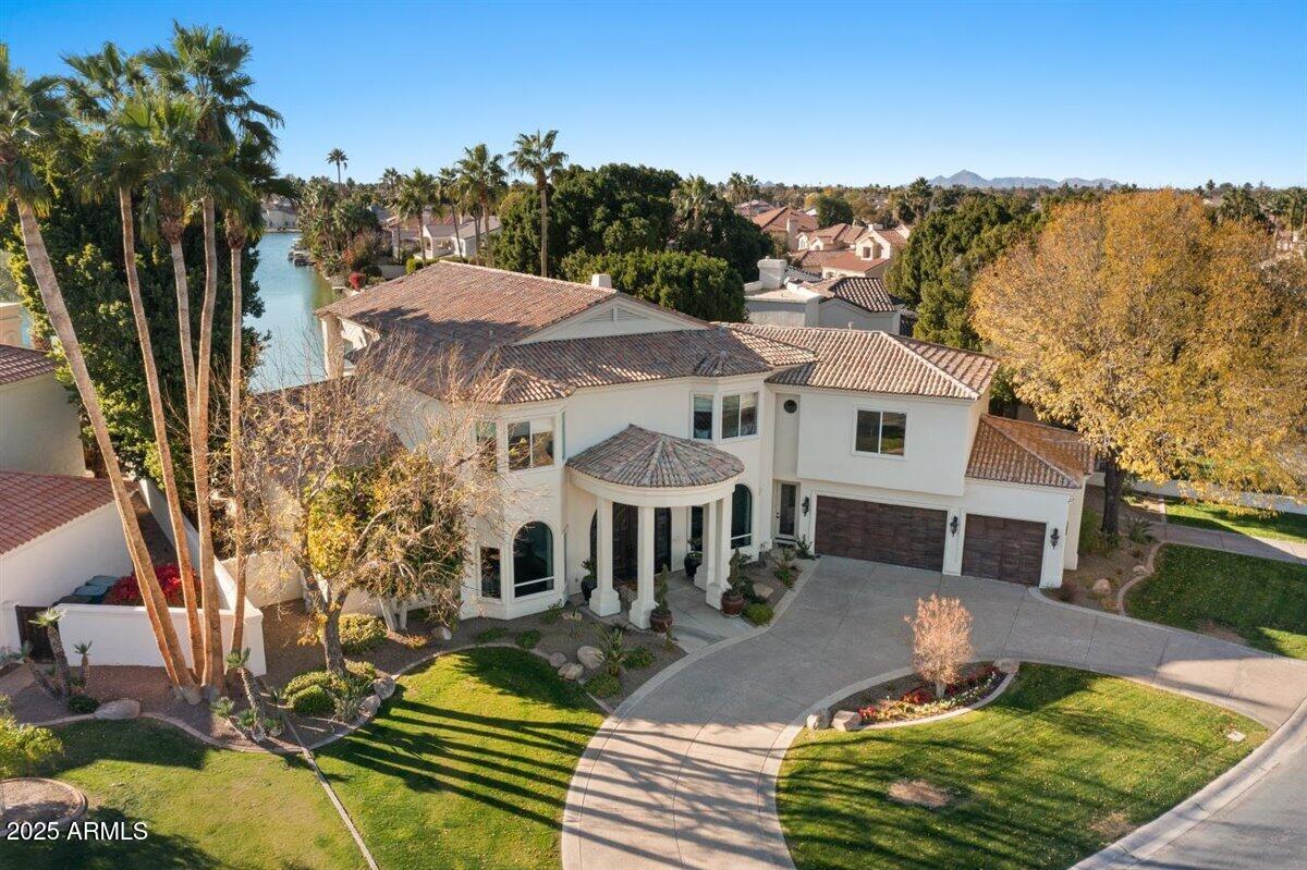 1519 E TREASURE COVE Drive