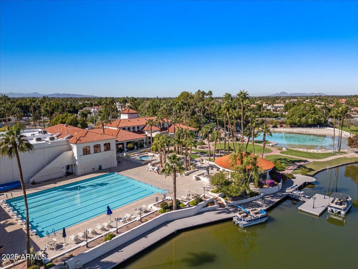 WEST LAKE ESTATES - Residential
