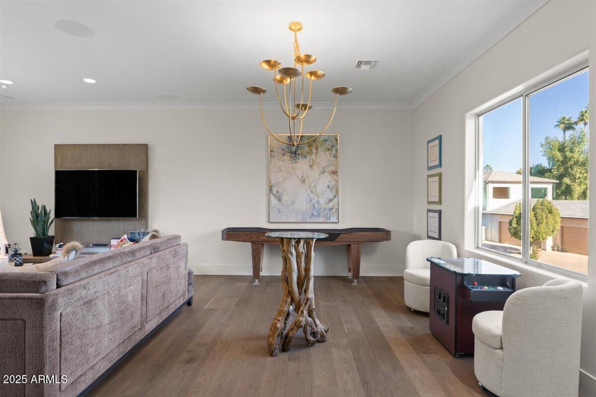 WEST LAKE ESTATES - Residential