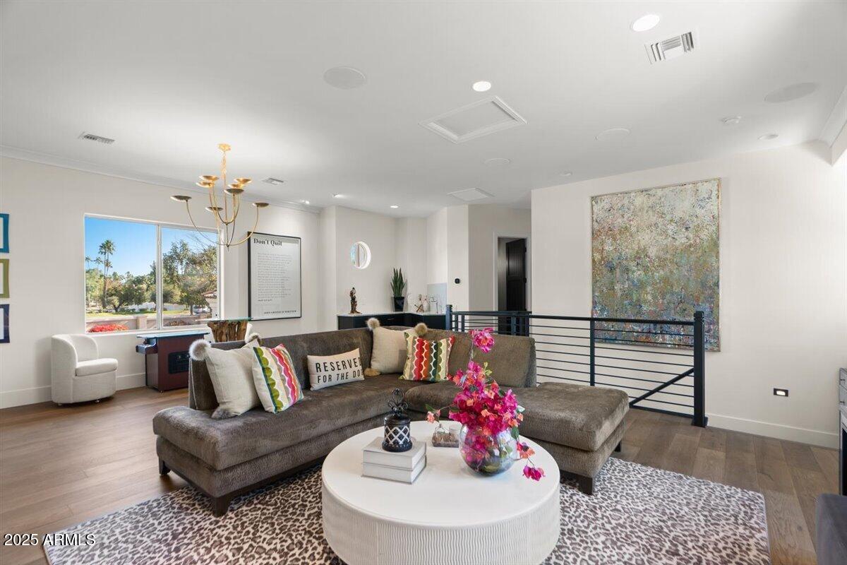 WEST LAKE ESTATES - Residential