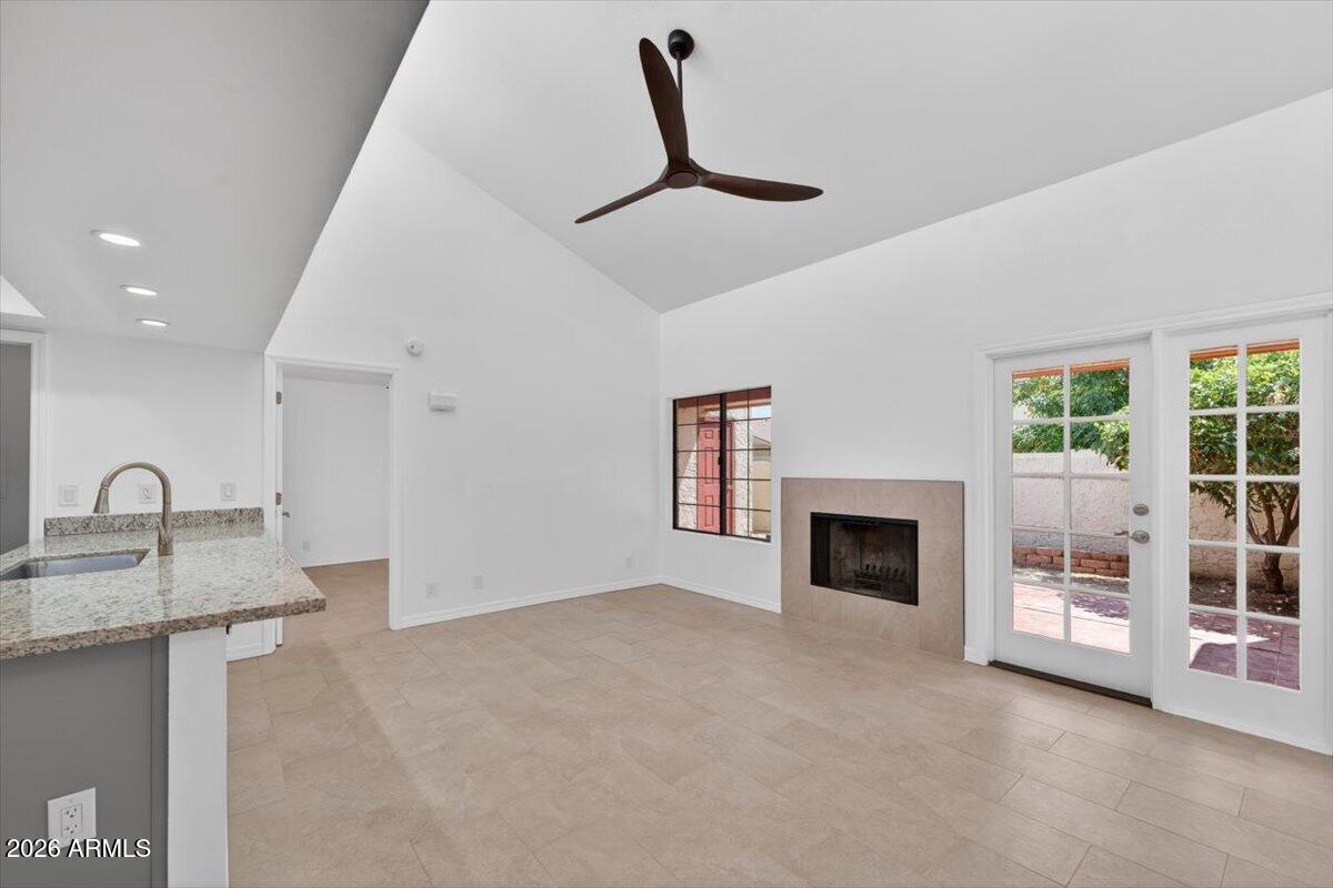 MISTWOOD CONDOMINIUMS - Residential