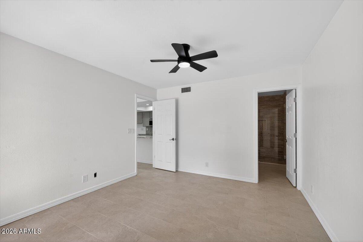 MISTWOOD CONDOMINIUMS - Residential