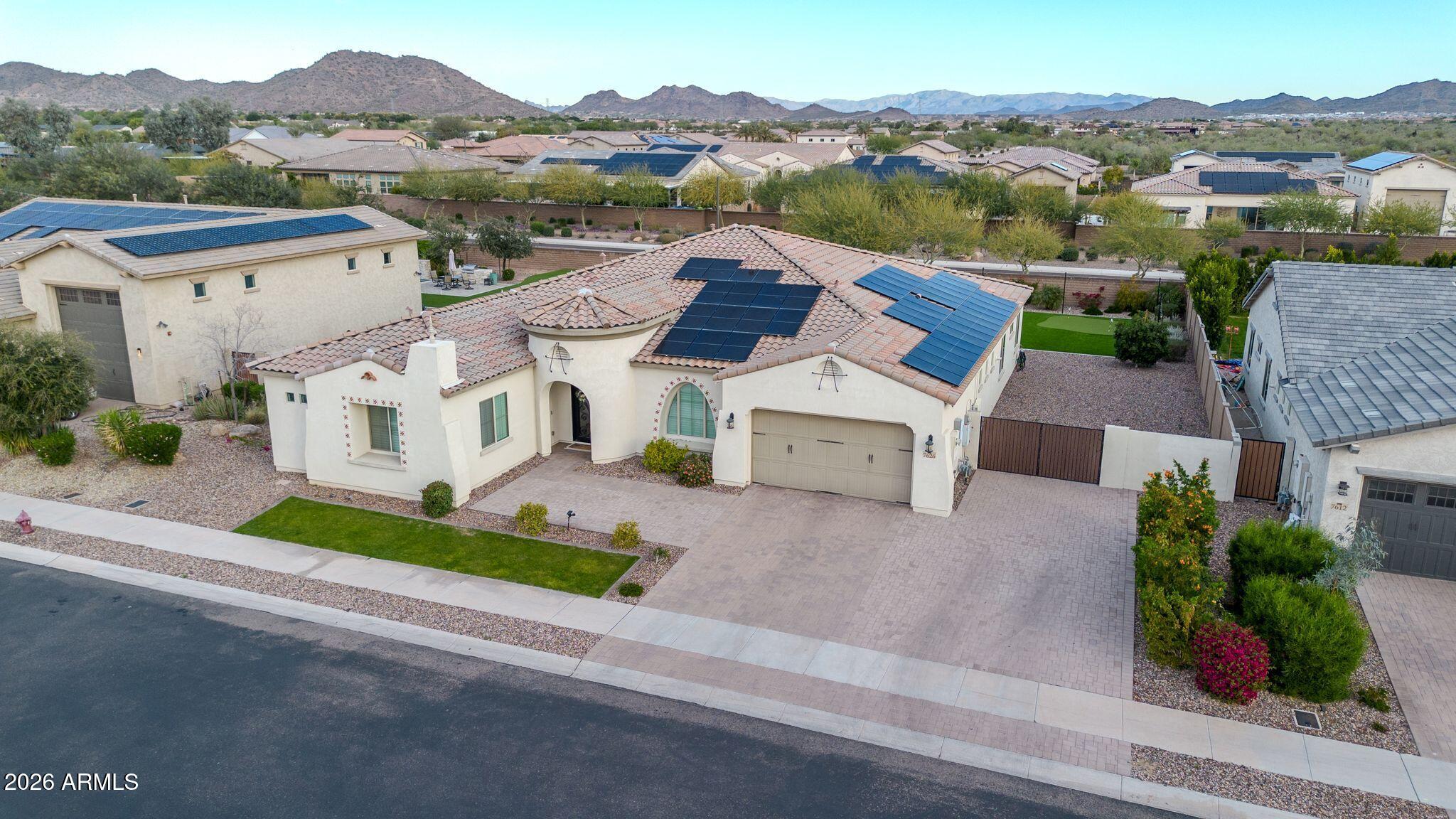 7626 W MONTE LINDO --