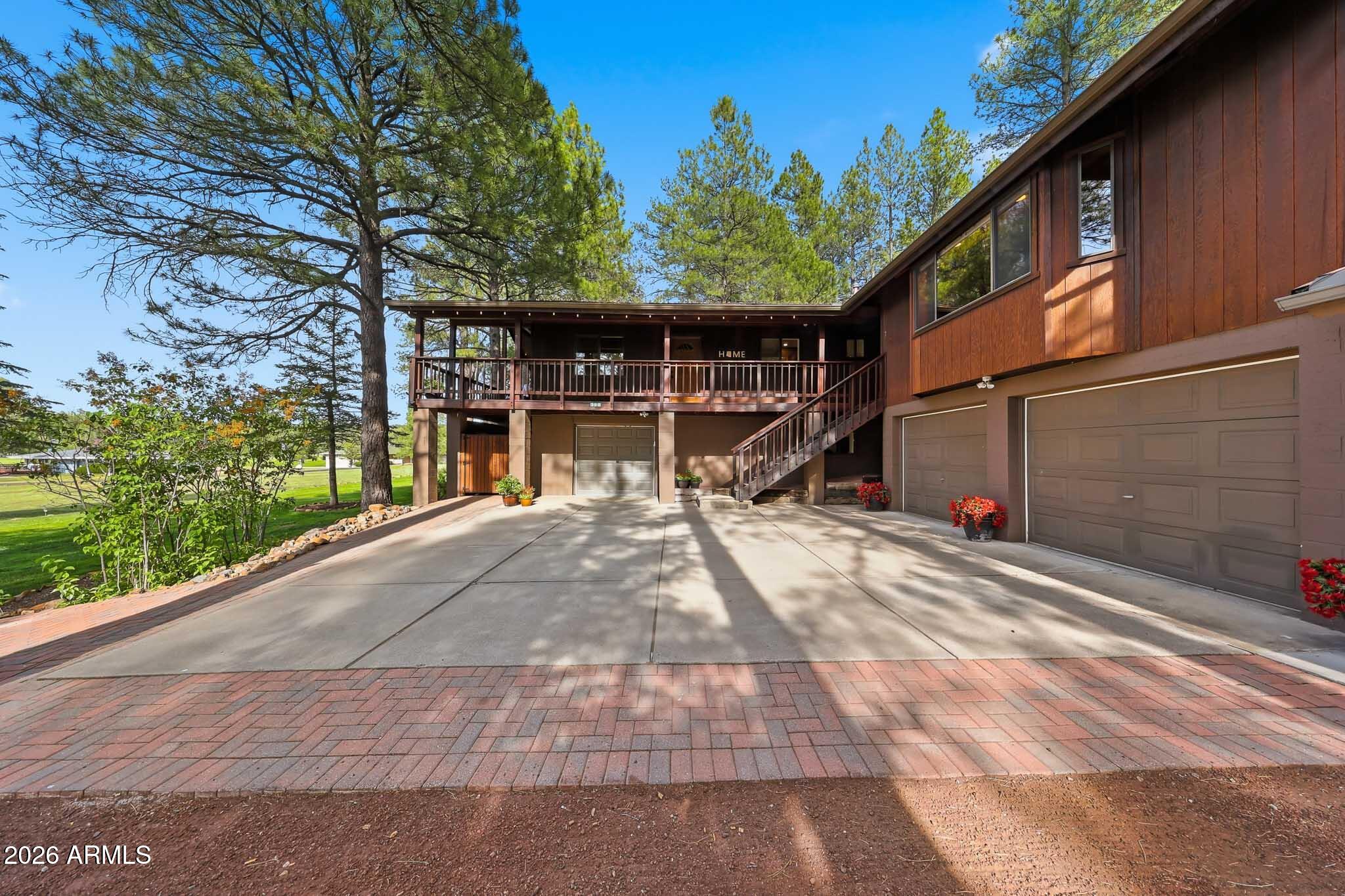395 E NAVAJO Road