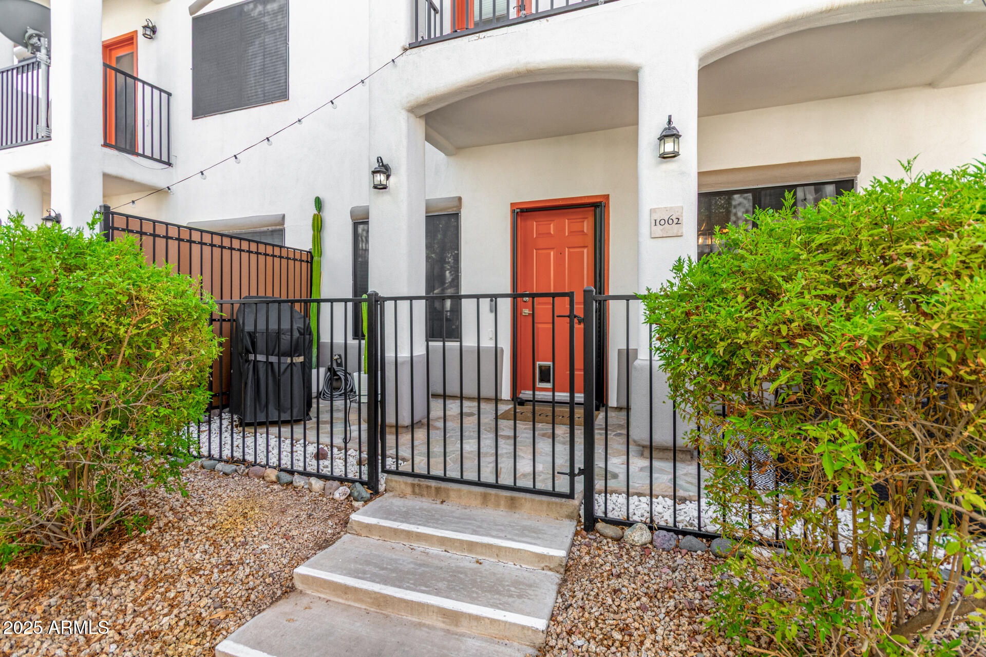 3150 E BEARDSLEY Road 1062