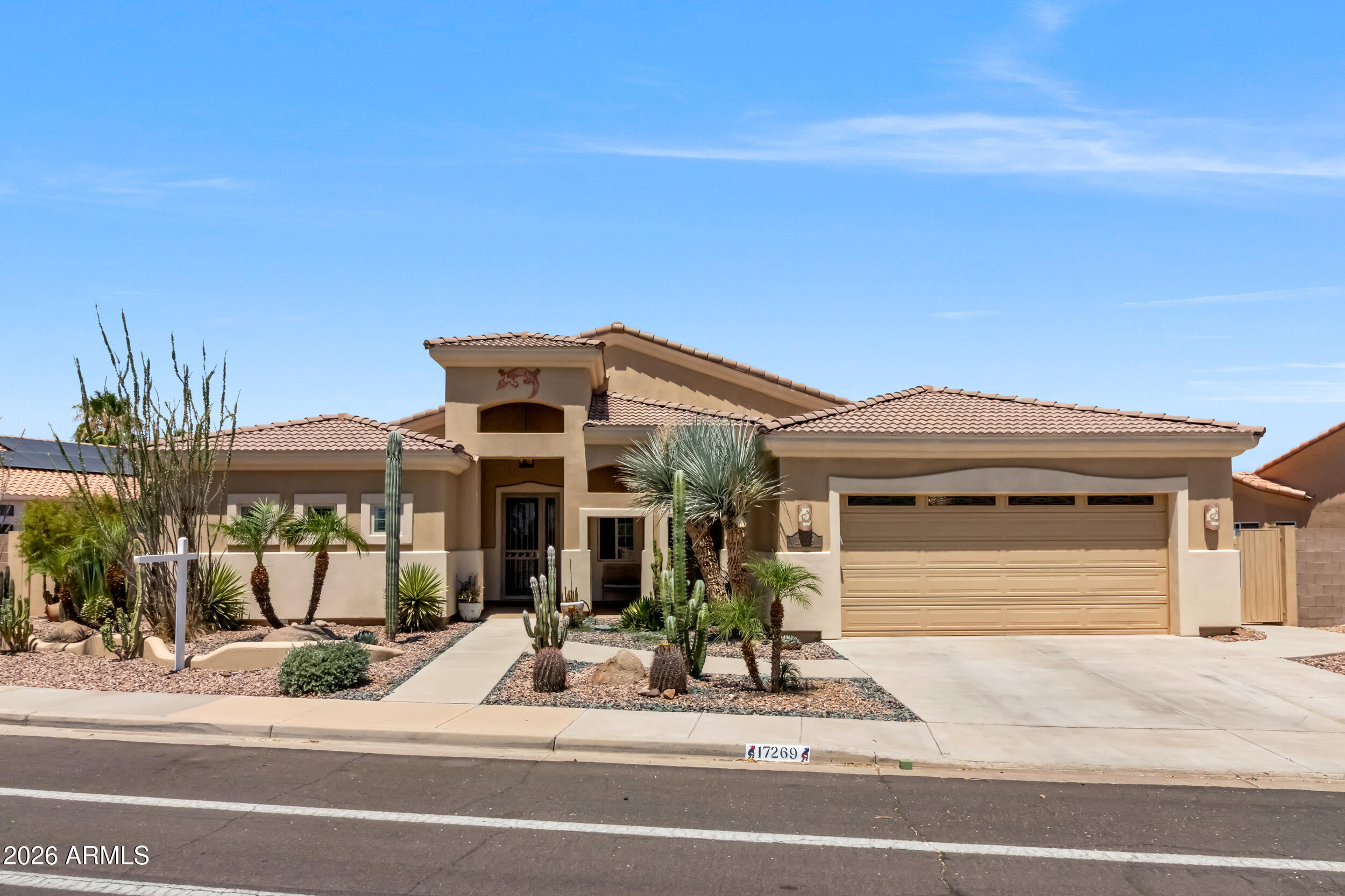 17269 N COYOTE LAKES Parkway
