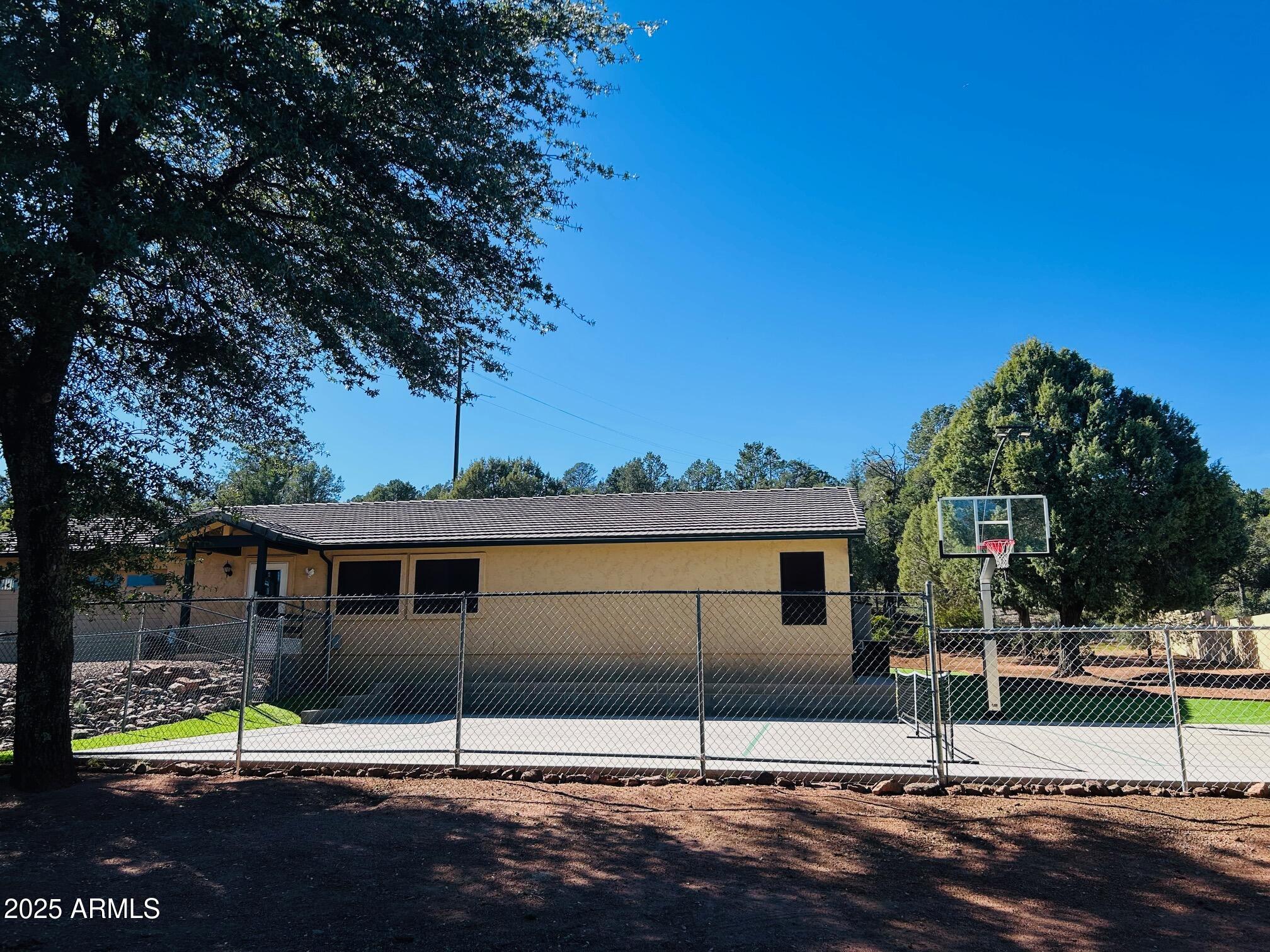 Homes for Sale in Queen Creek Arizona 3 1608 N MCLANE Road