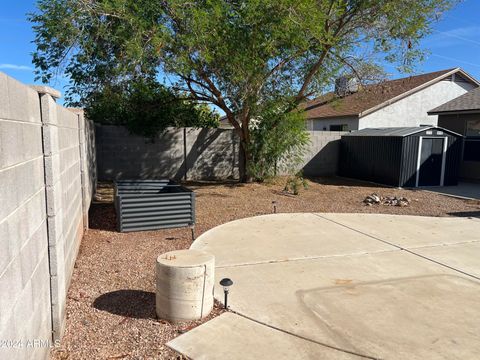 A home in El Mirage