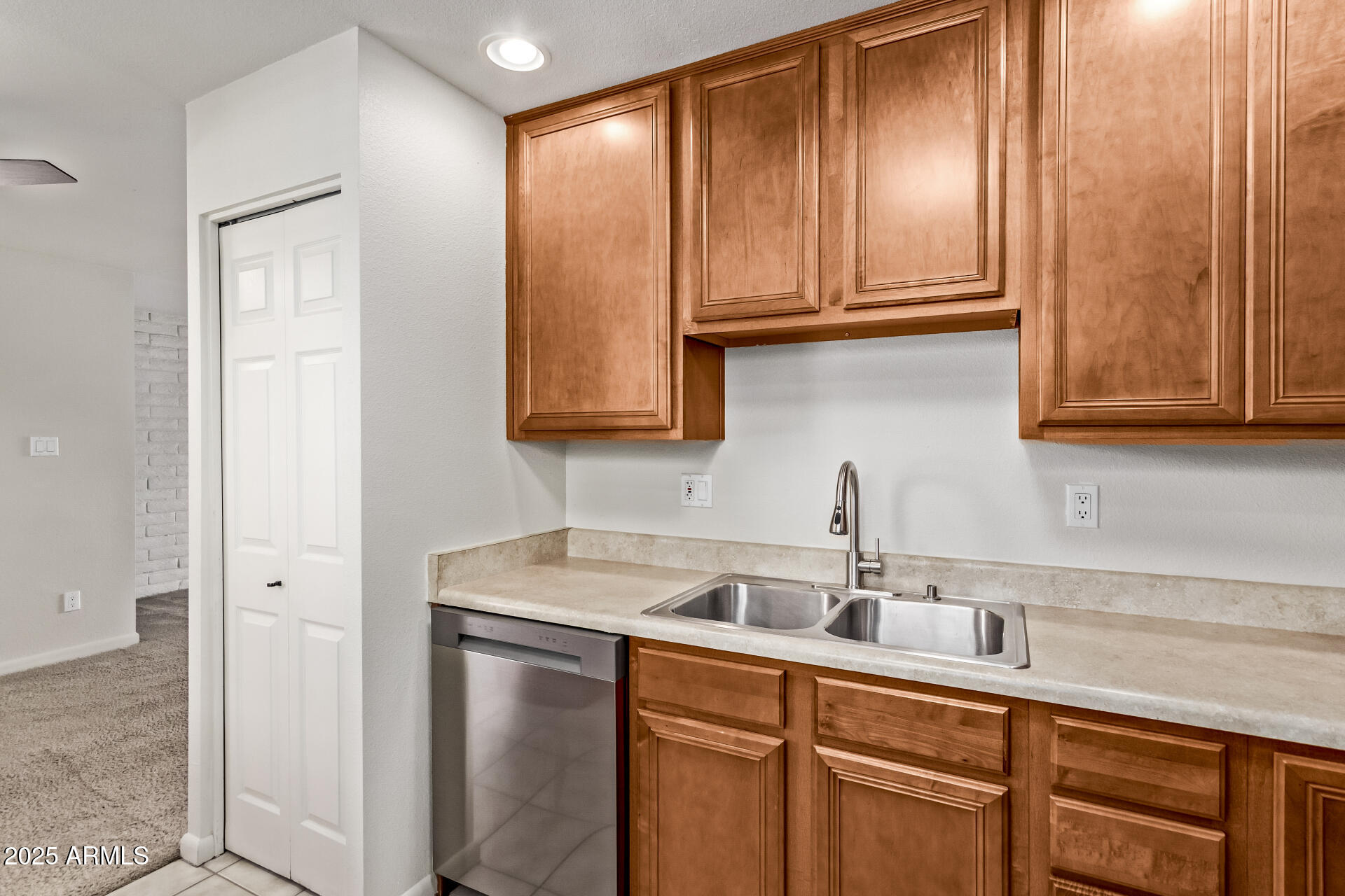 4354 N 82ND Street 274