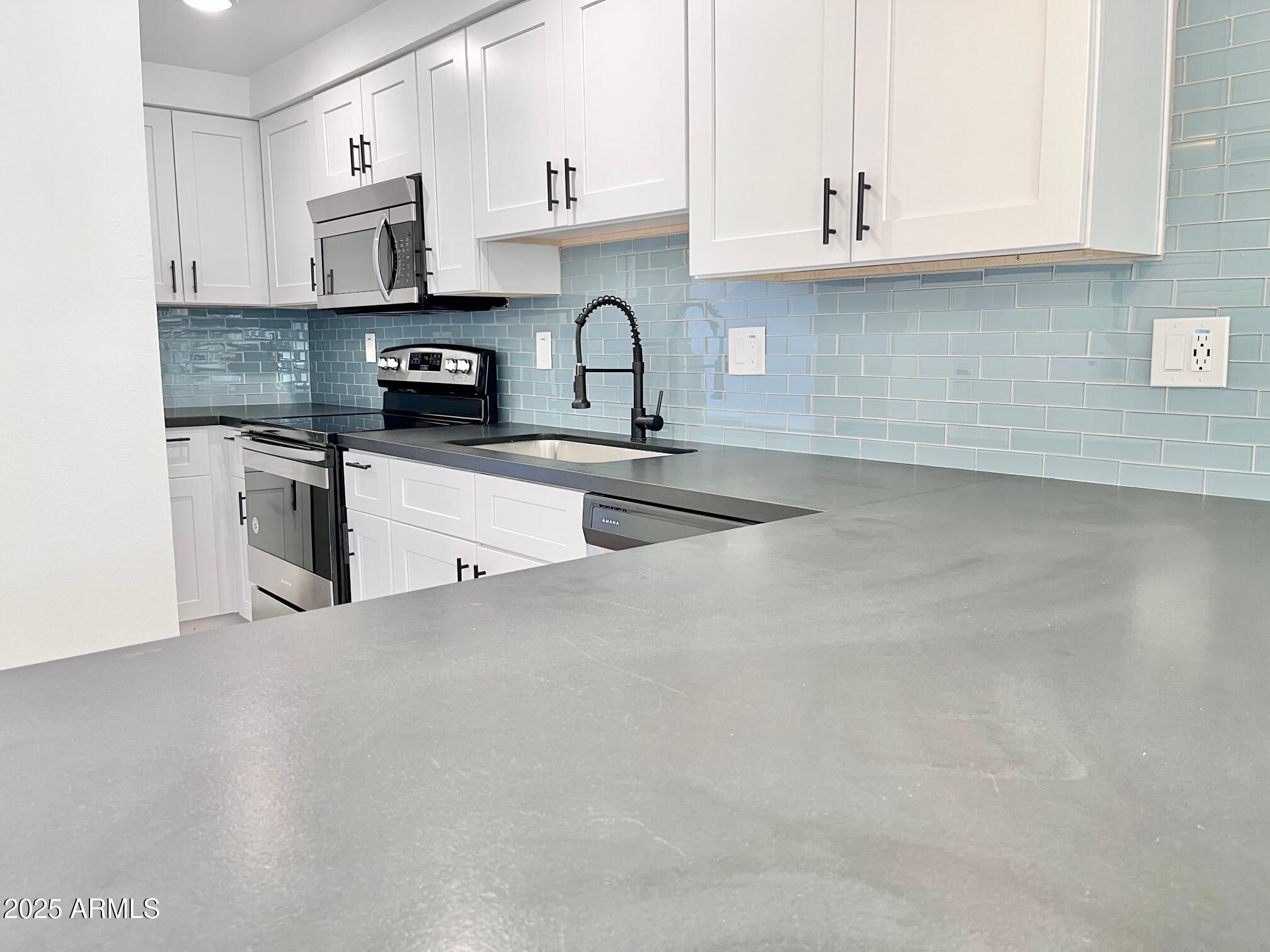 3212 N 70th Street 1018