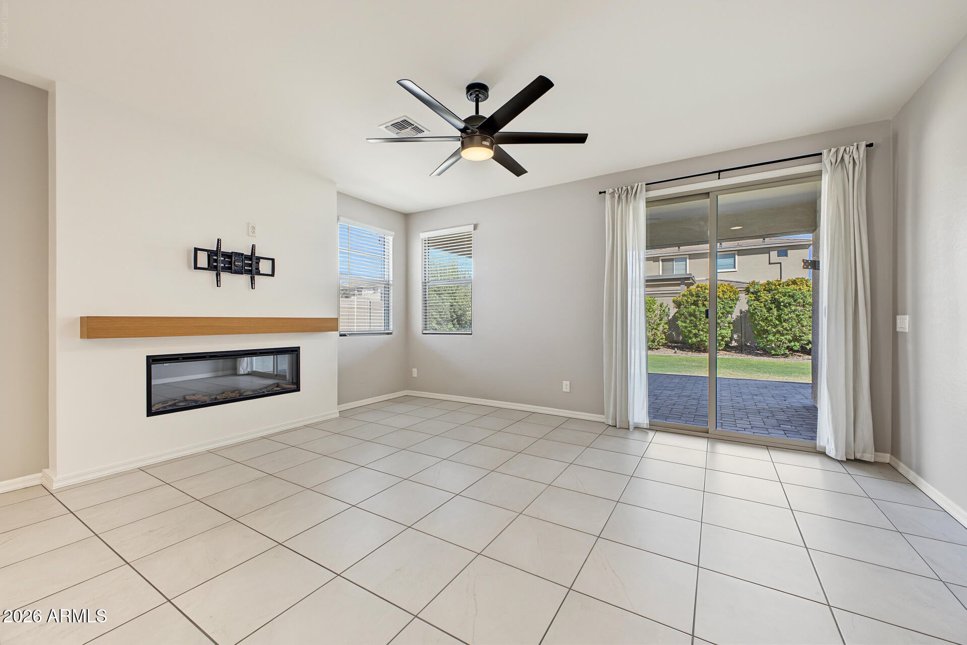 25583 S 224TH Place