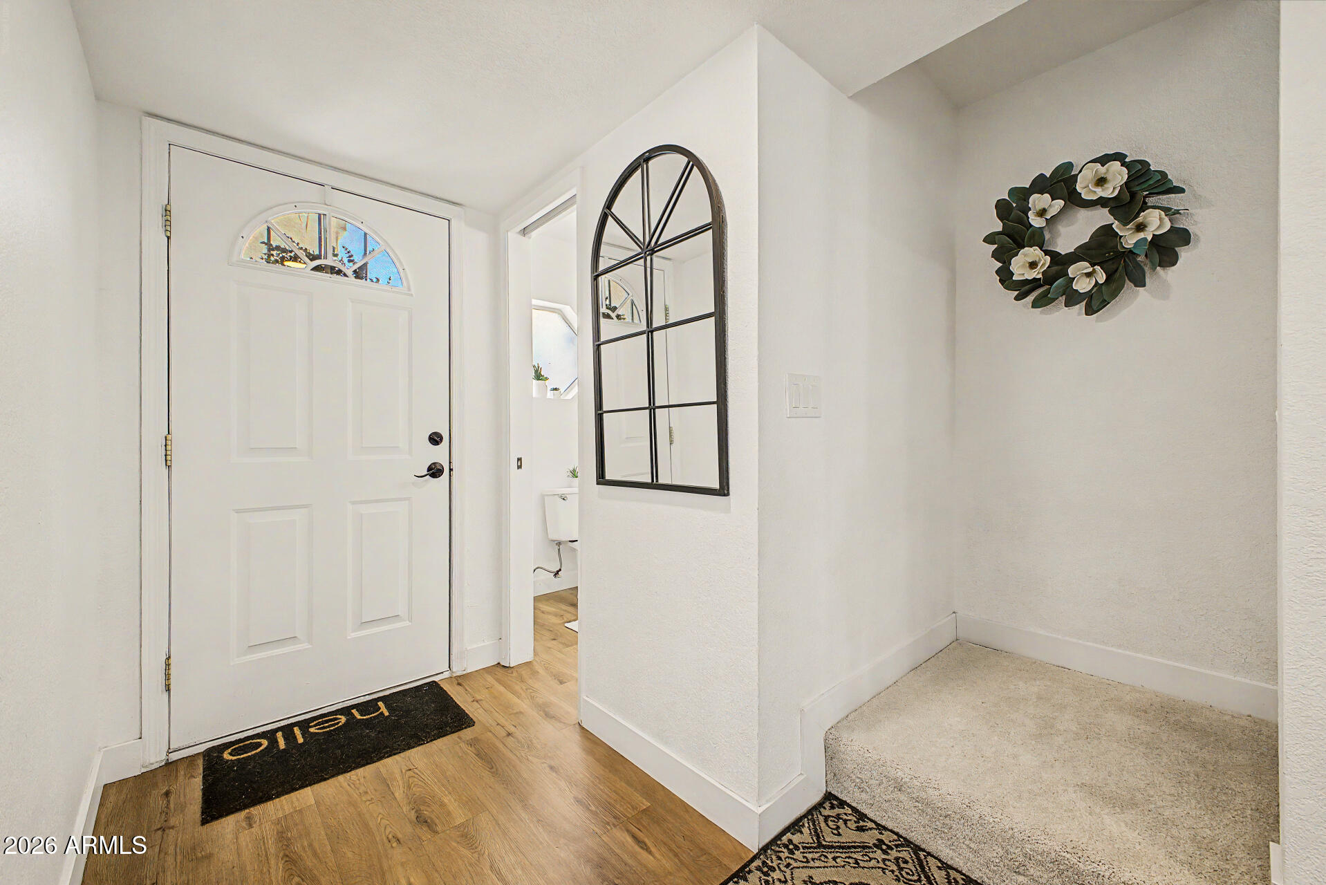 2334 E GELDING Drive