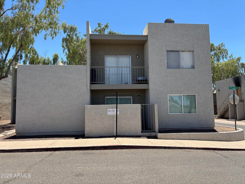 Photo of 2833 E Paradise Lane, Phoenix, AZ 85032 (MLS # 7051345)