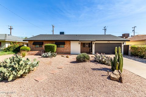 5129 N 18TH Place Phoenix AZ 85016