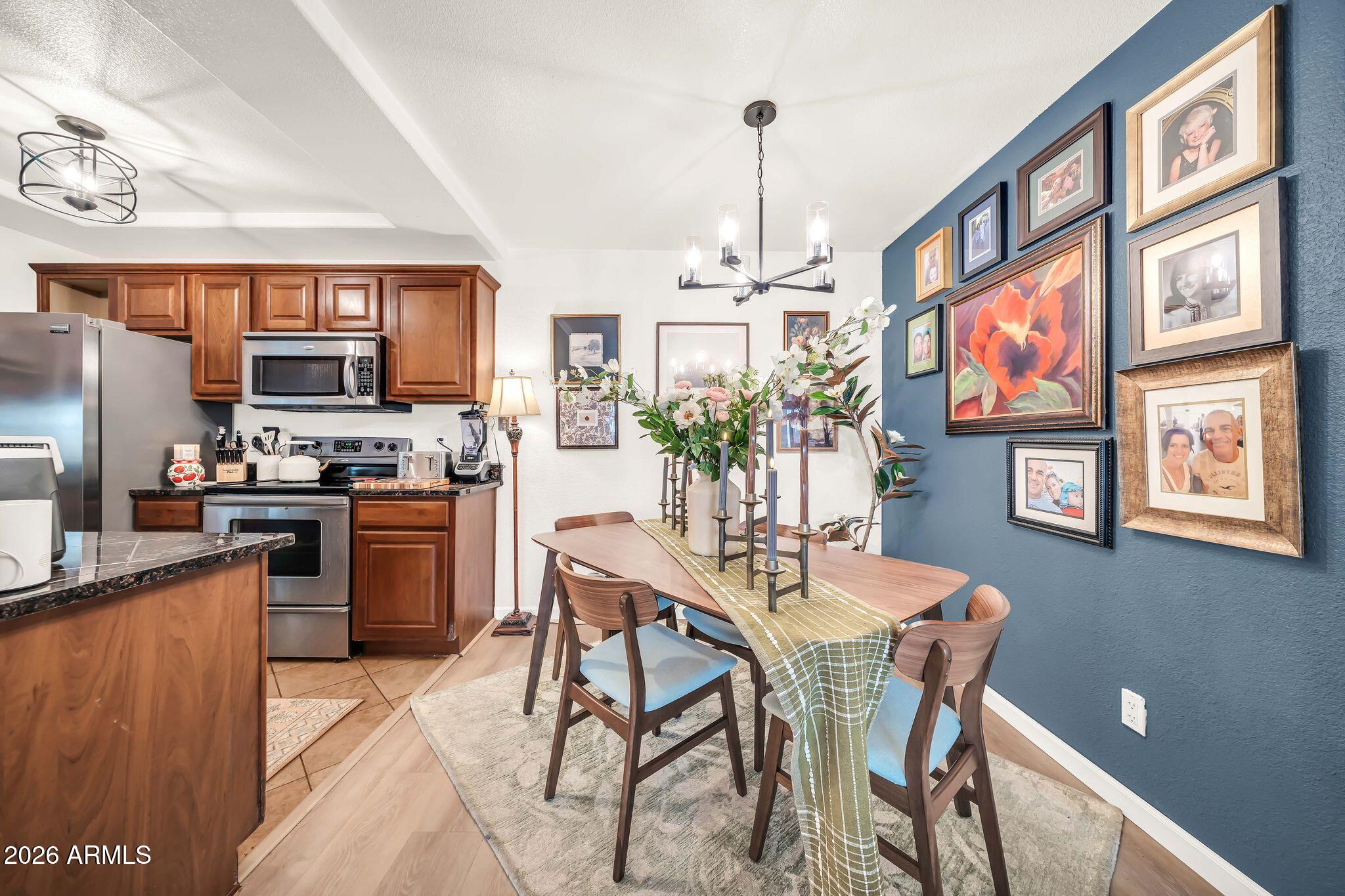 2121 W Royal Palm Road 2074
