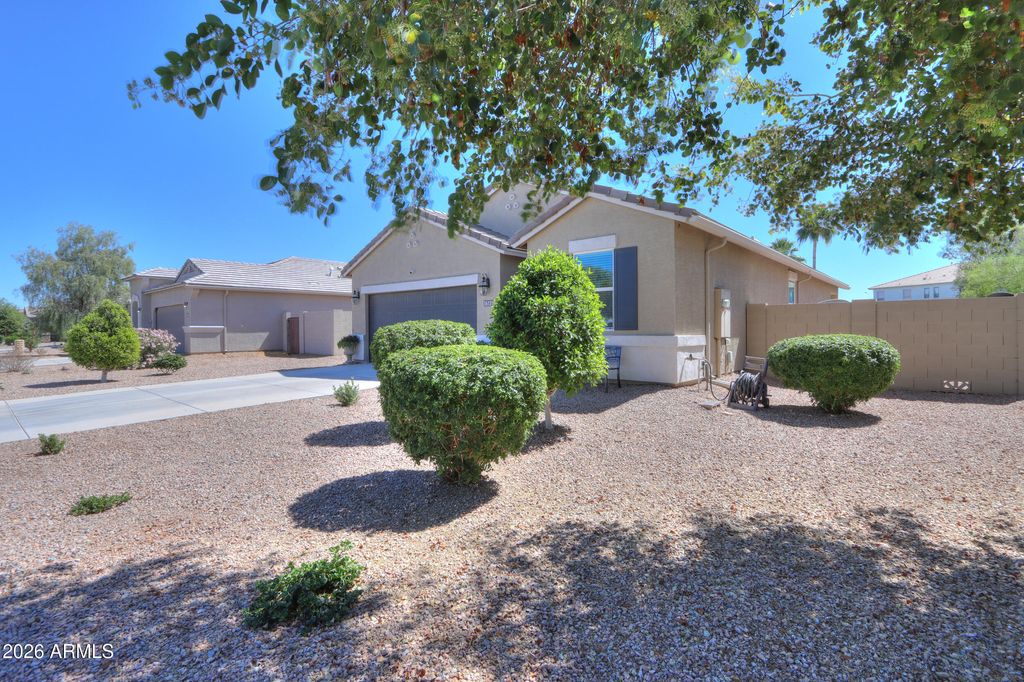 Photo of 36131 W Seville Drive, Maricopa, AZ 85138 (MLS # 7002290)