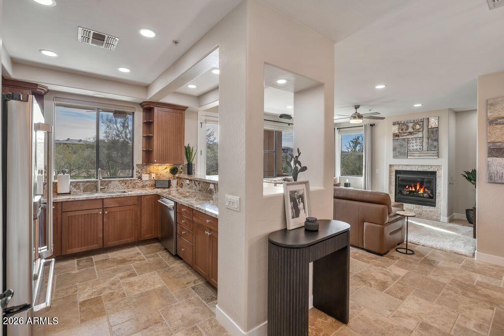 34457 N LEGEND TRAIL Parkway 1012