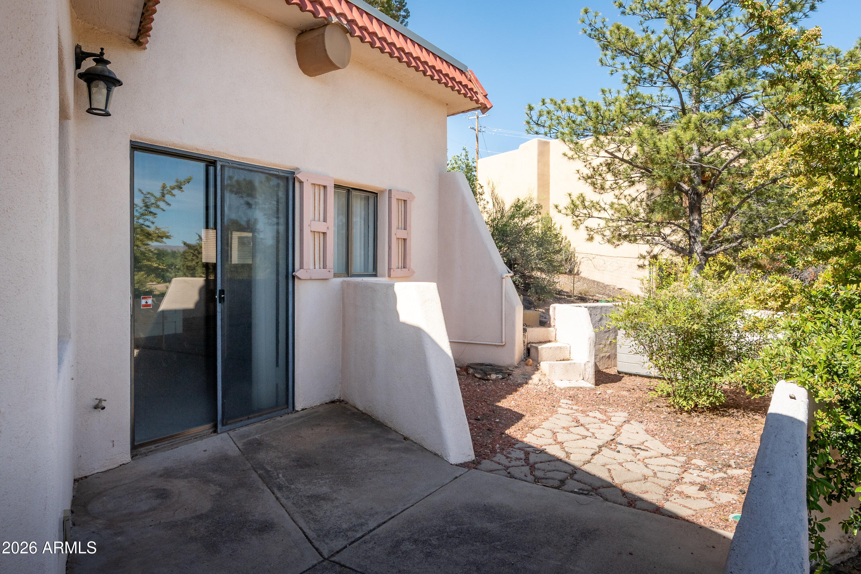 201 E PAPAGO Lane