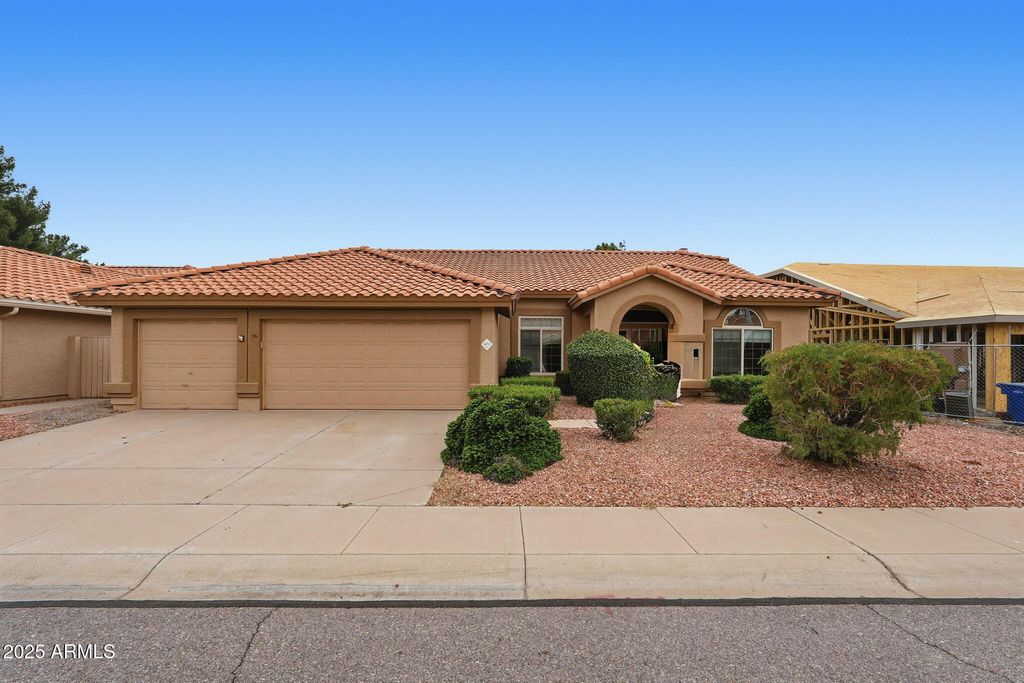 Photo of 1472 S Brentwood Court, Chandler, AZ 85286 (MLS # 6959960)
