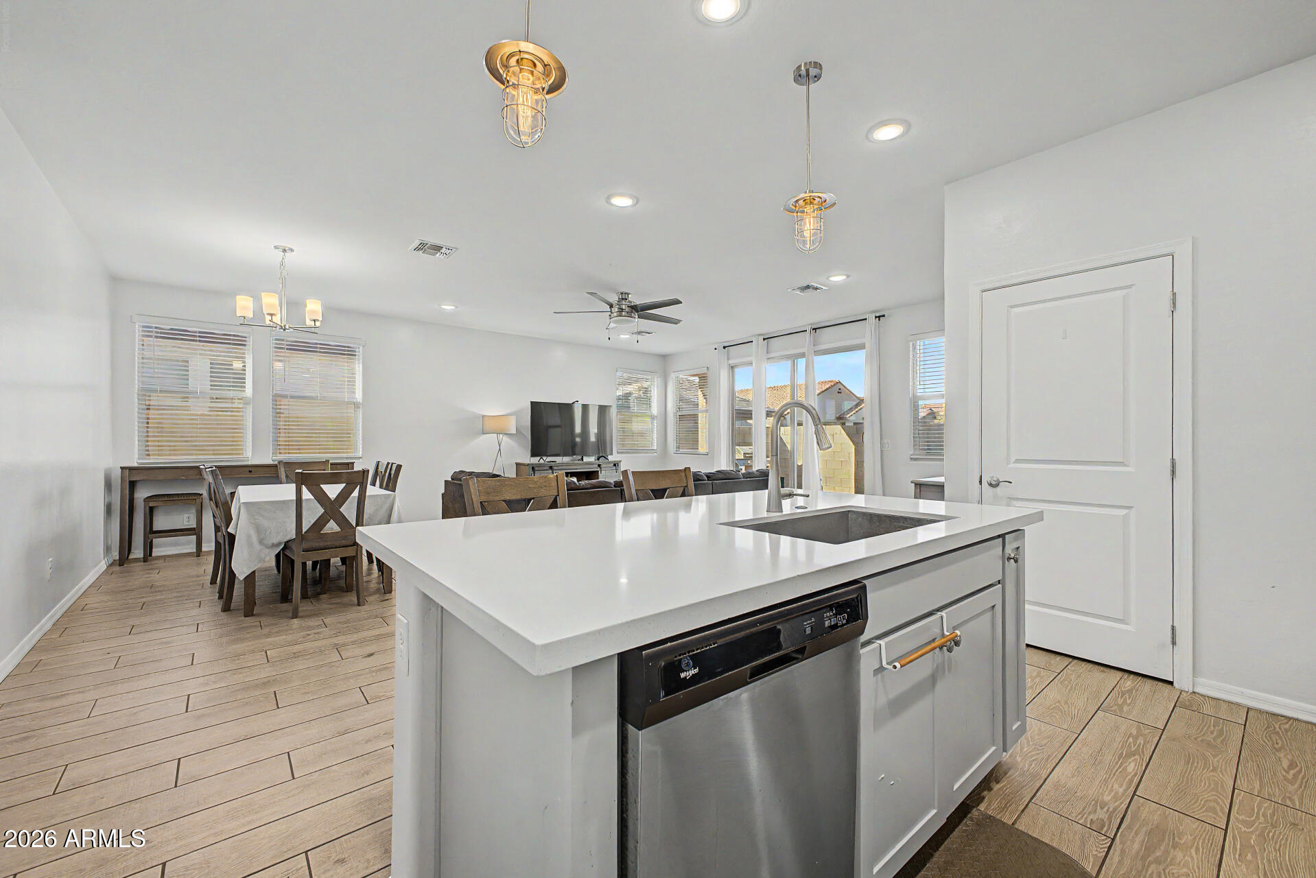CENTERRA TRACT D REPLAT - Residential