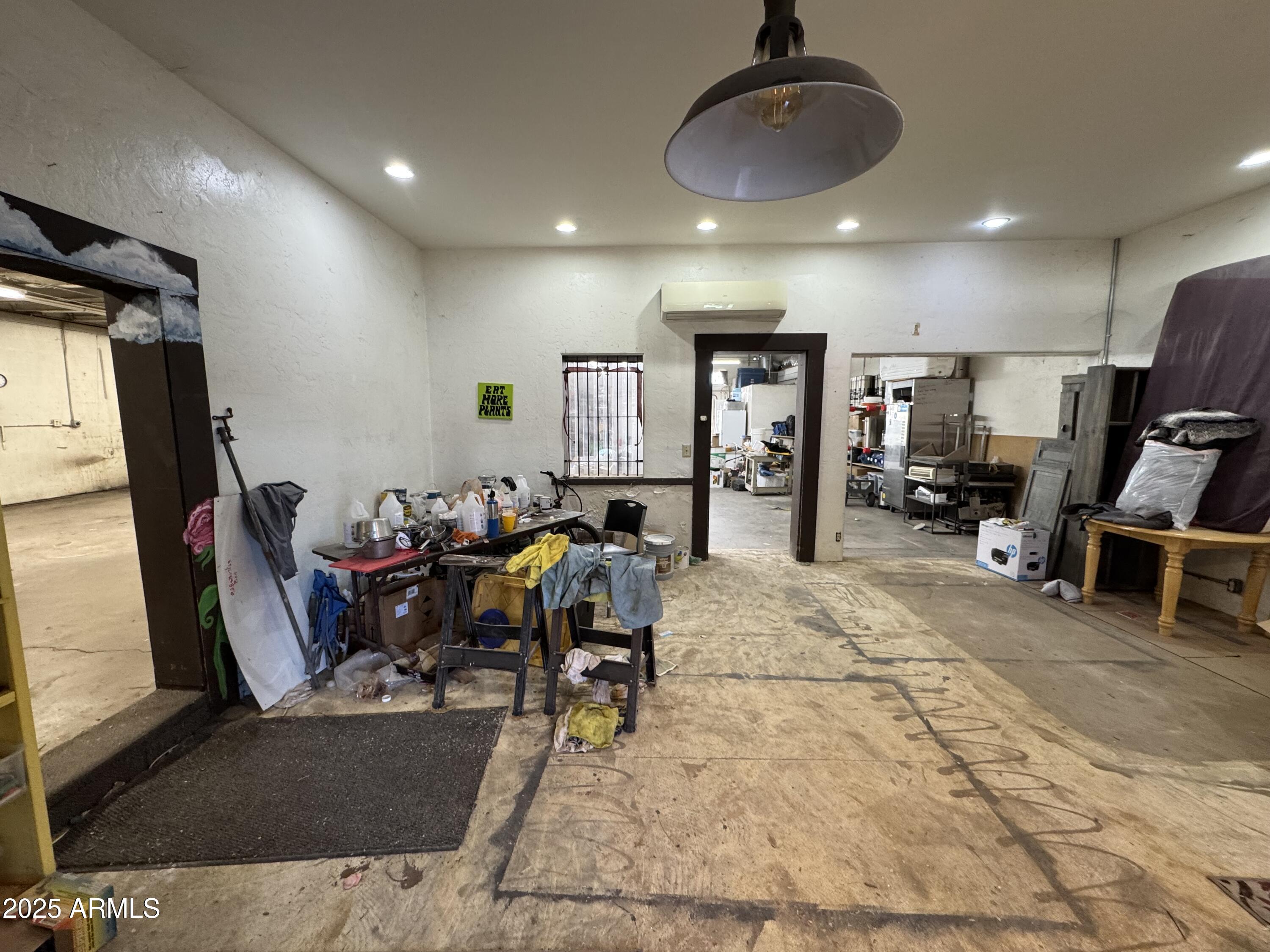 139 N FRONTIER Street