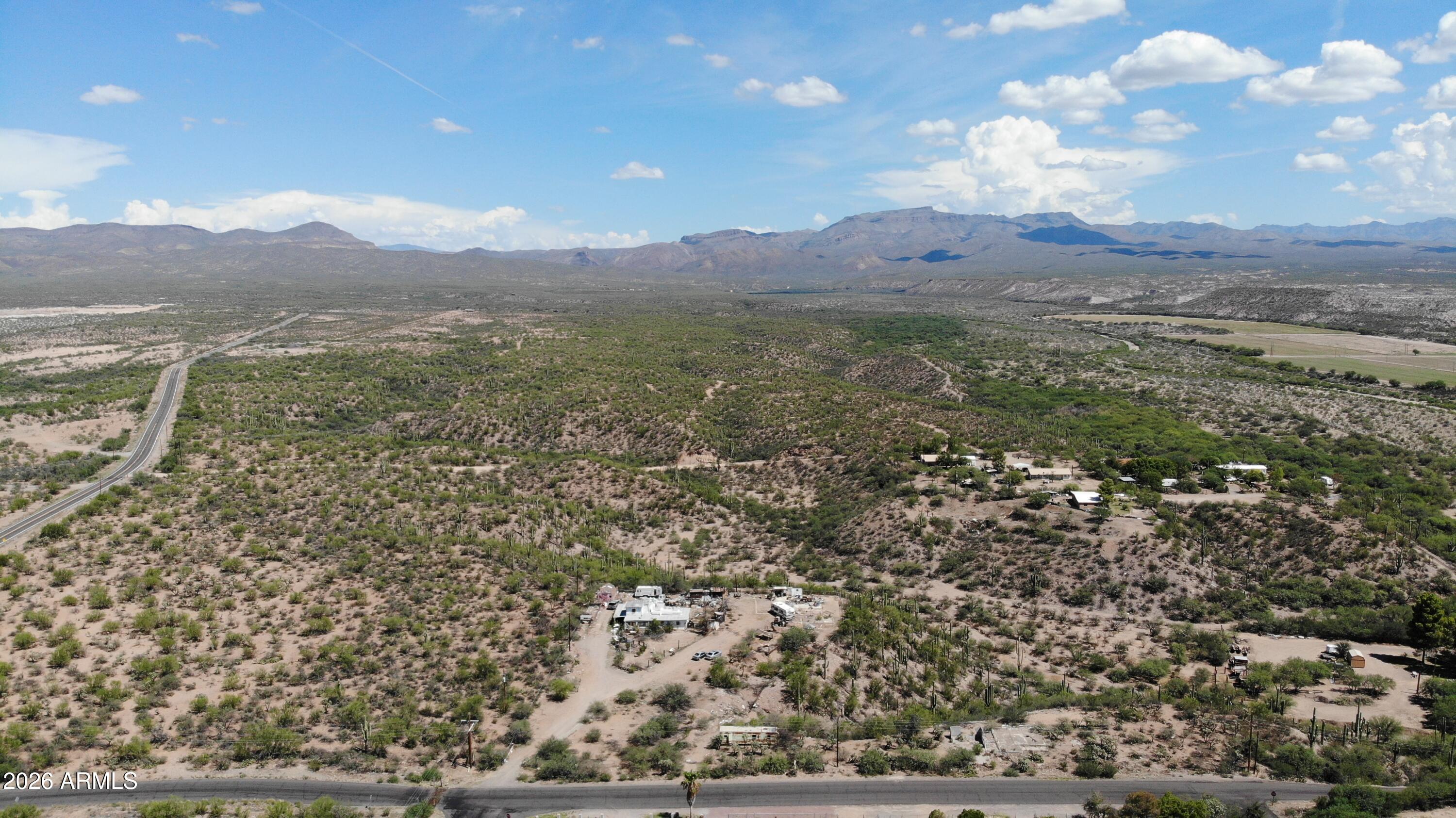 32XX S Mesa Road -