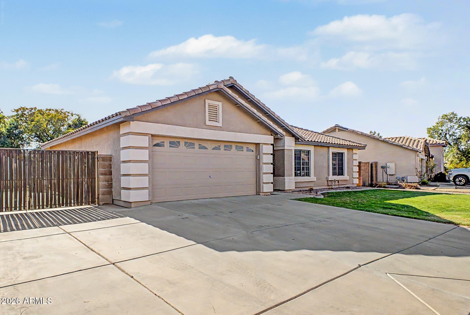 2228 S Banning Street