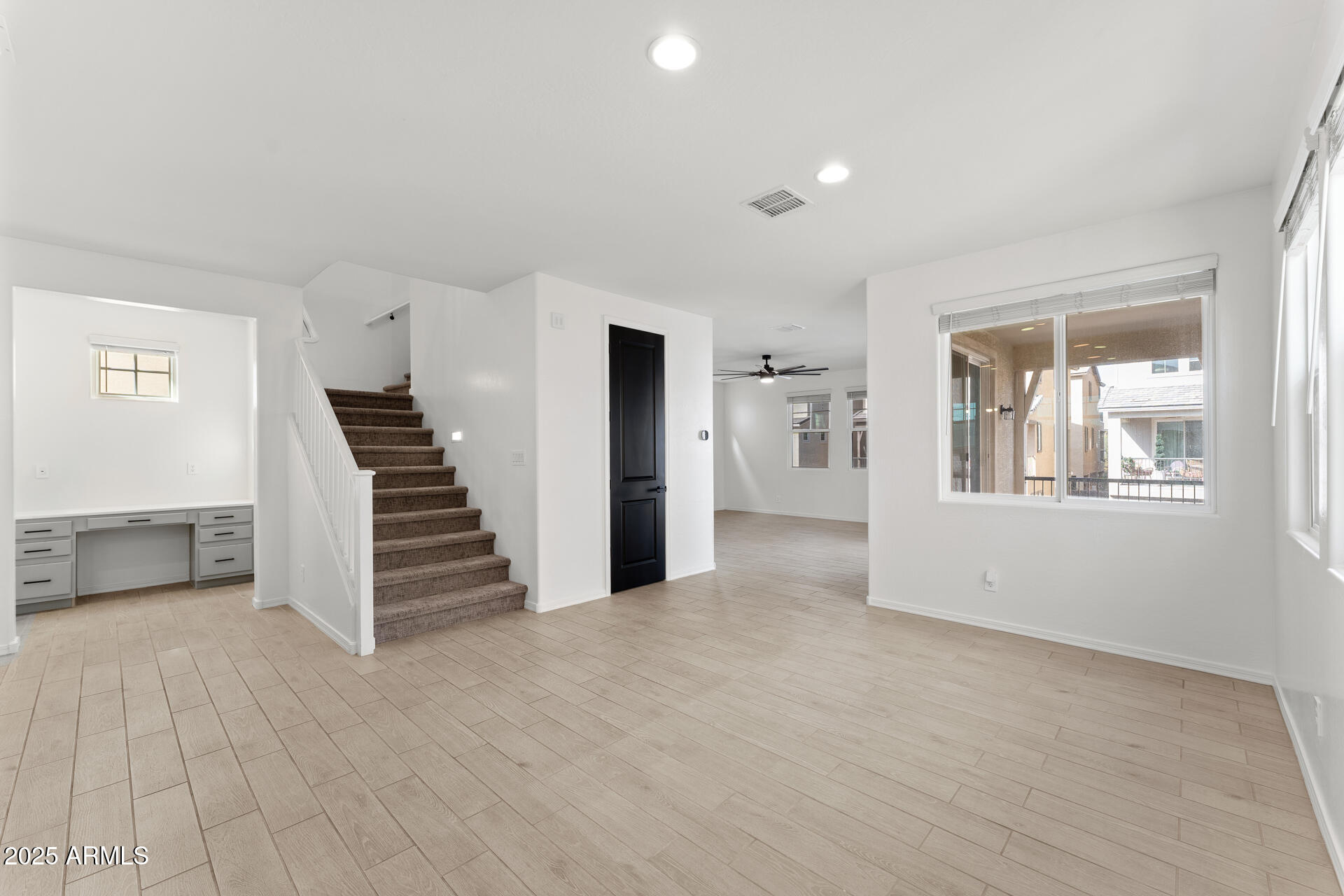 781 W FLINTLOCK Way