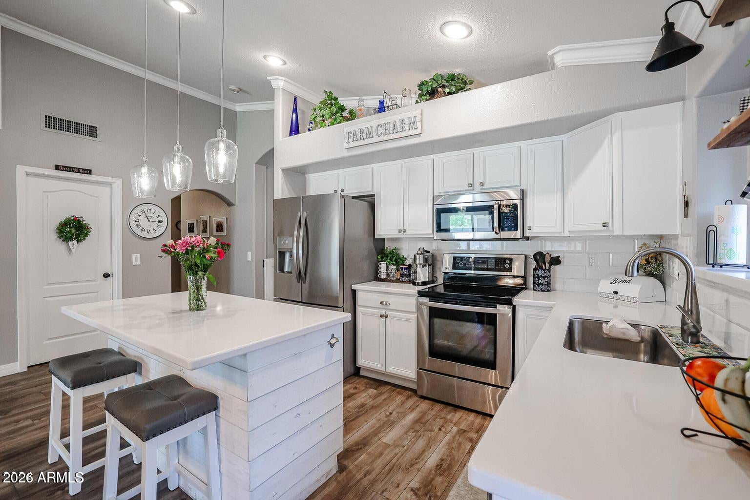 10405 W PATRICK Lane