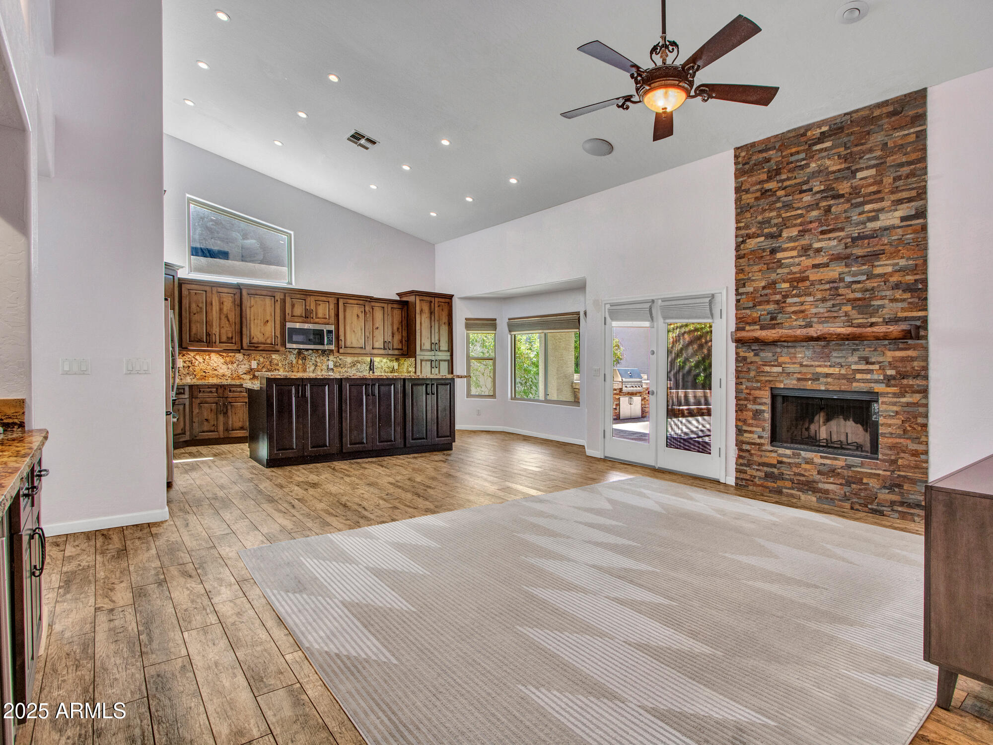 Phoenix, Arizona 85022, United States, 3 Bedrooms Bedrooms, ,2 BathroomsBathrooms,Residential,Active,185106