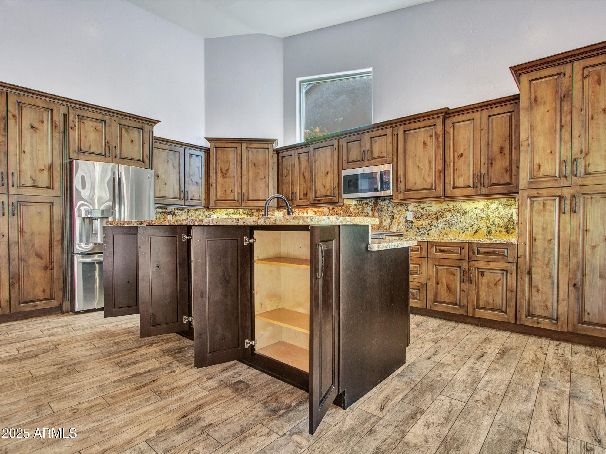 Phoenix, Arizona 85022, United States, 3 Bedrooms Bedrooms, ,2 BathroomsBathrooms,Residential,Active,185106