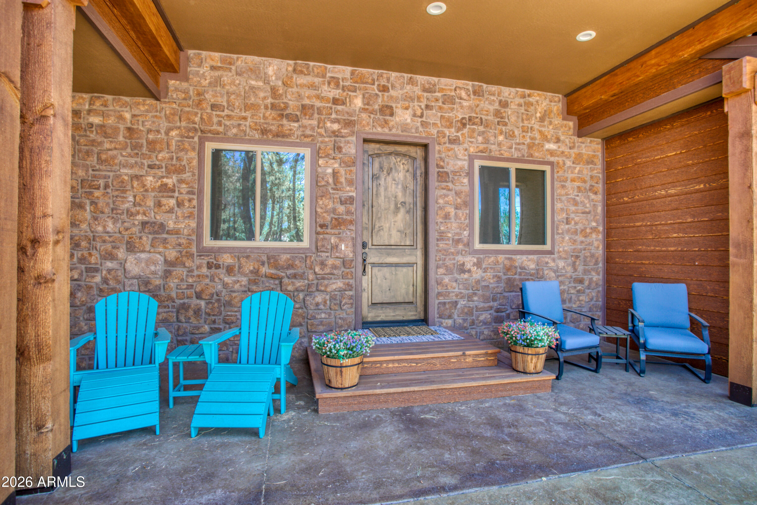 4594 MOUNTAIN GATE Circle