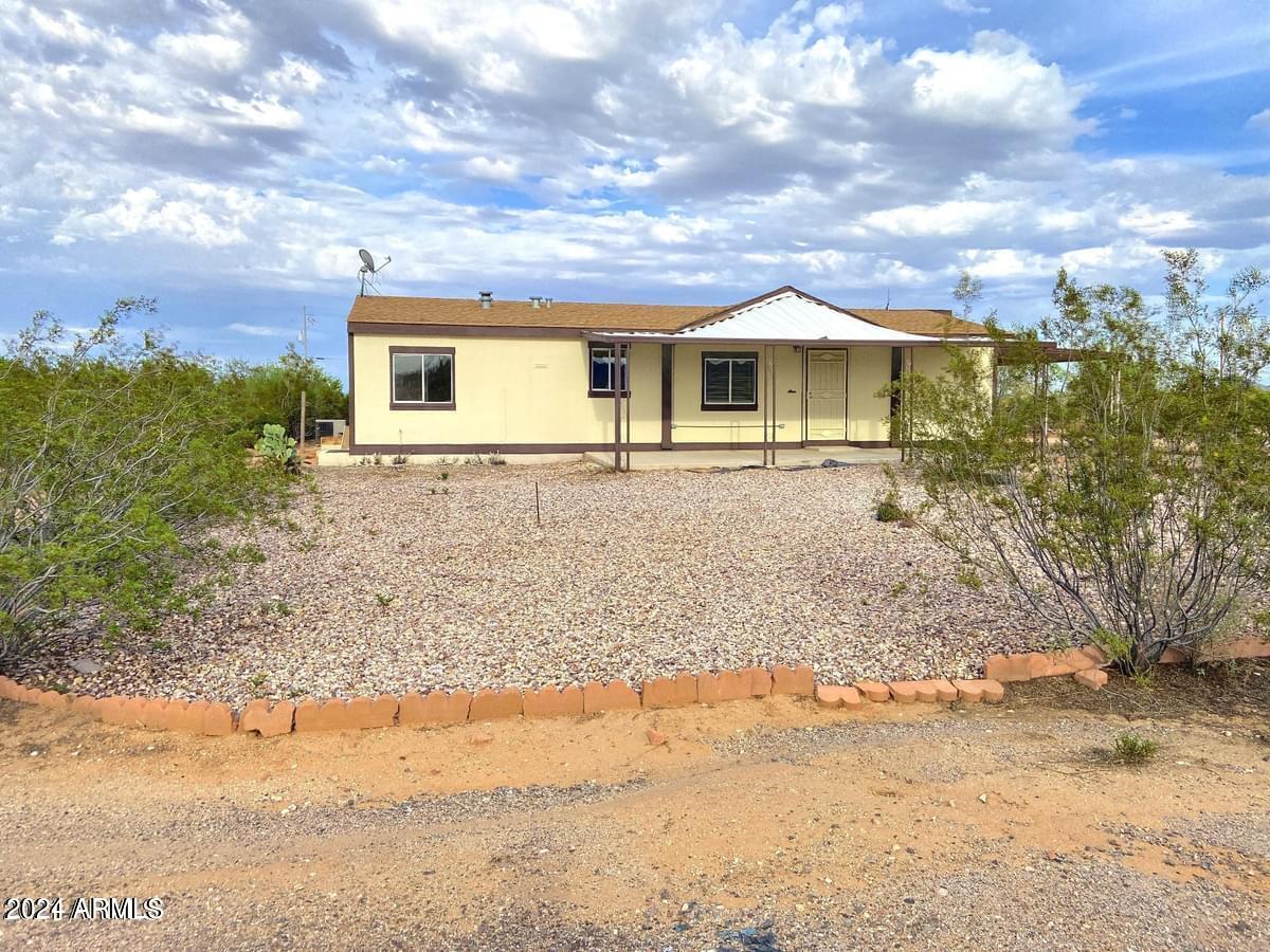 Photo 5 of 26 of 3349 N RALSTON Road mobile home