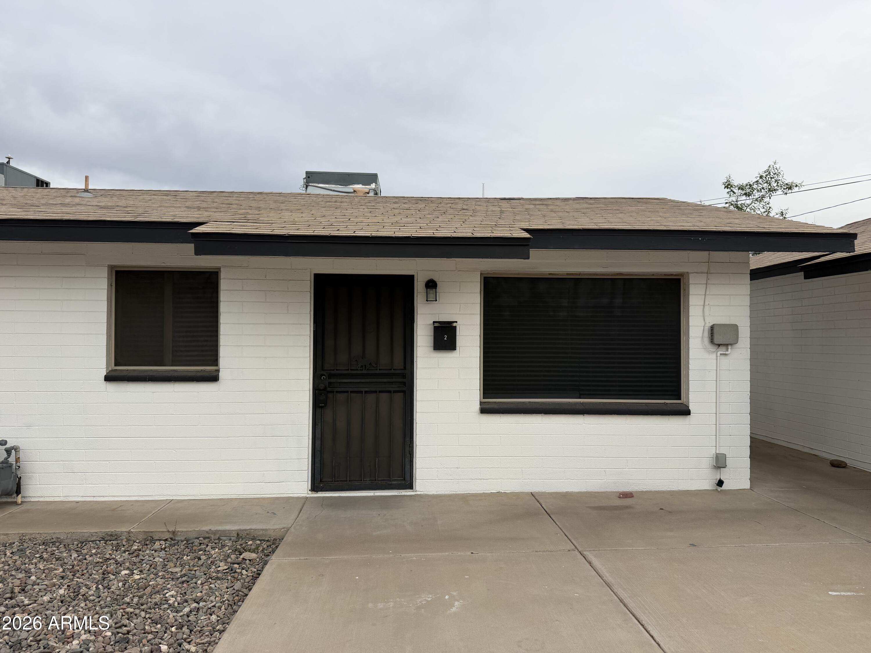 3417 E WINDSOR Avenue 2