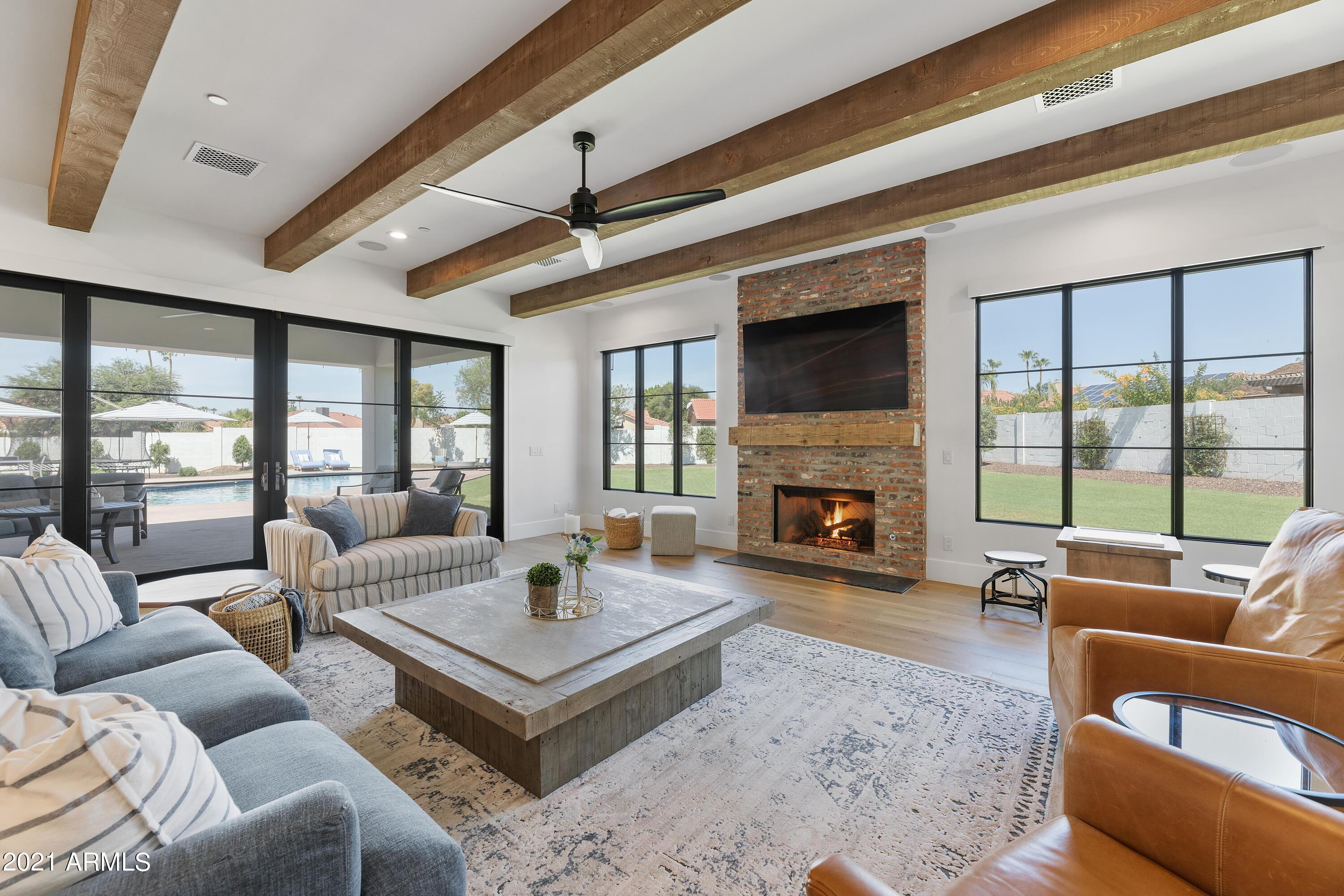 OAKHURST - Residential