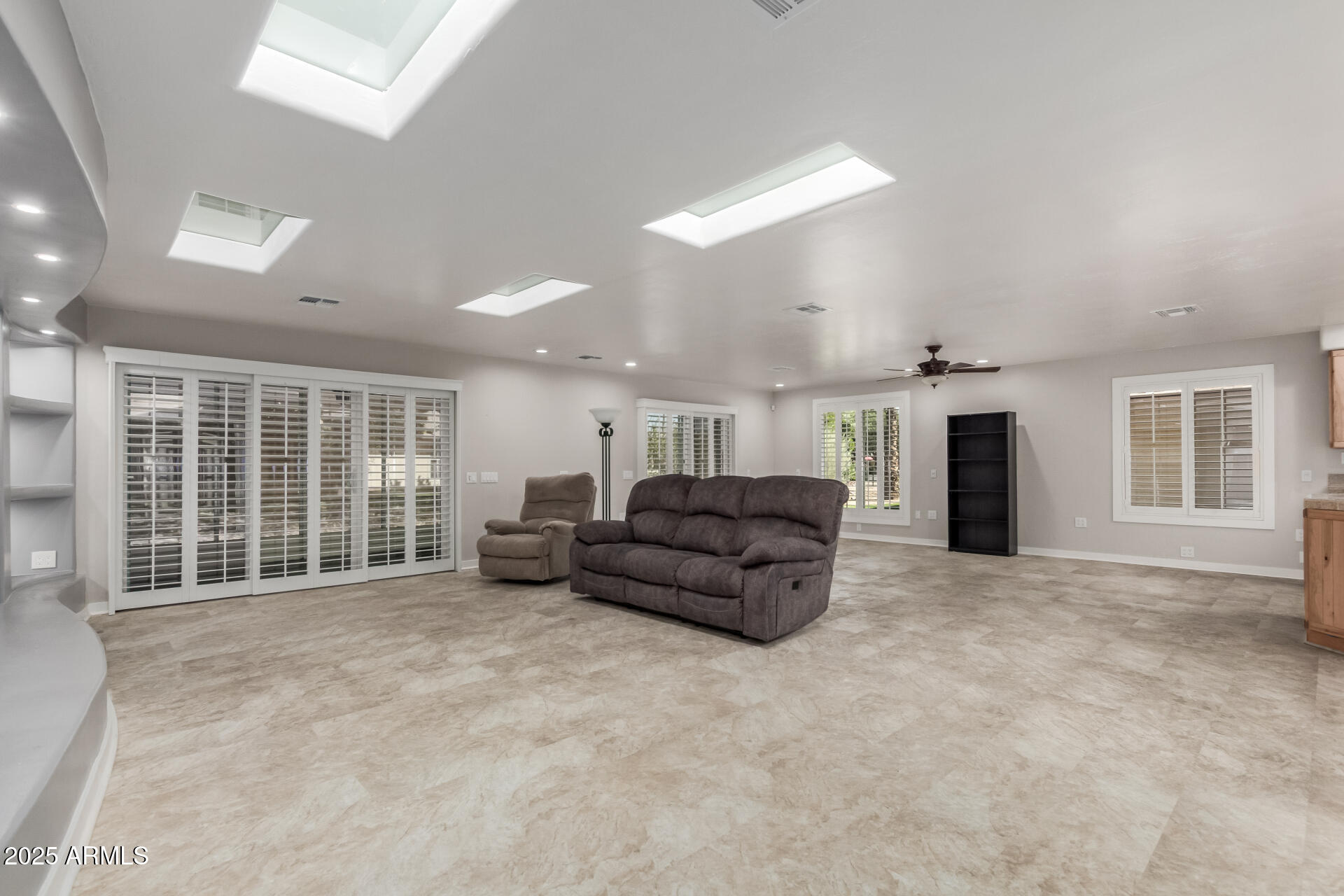 12526 W PARKWOOD Drive