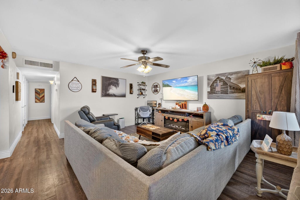 Photo of 1263 E Marilyn Avenue, Mesa, AZ 85204 (MLS # 7090648)