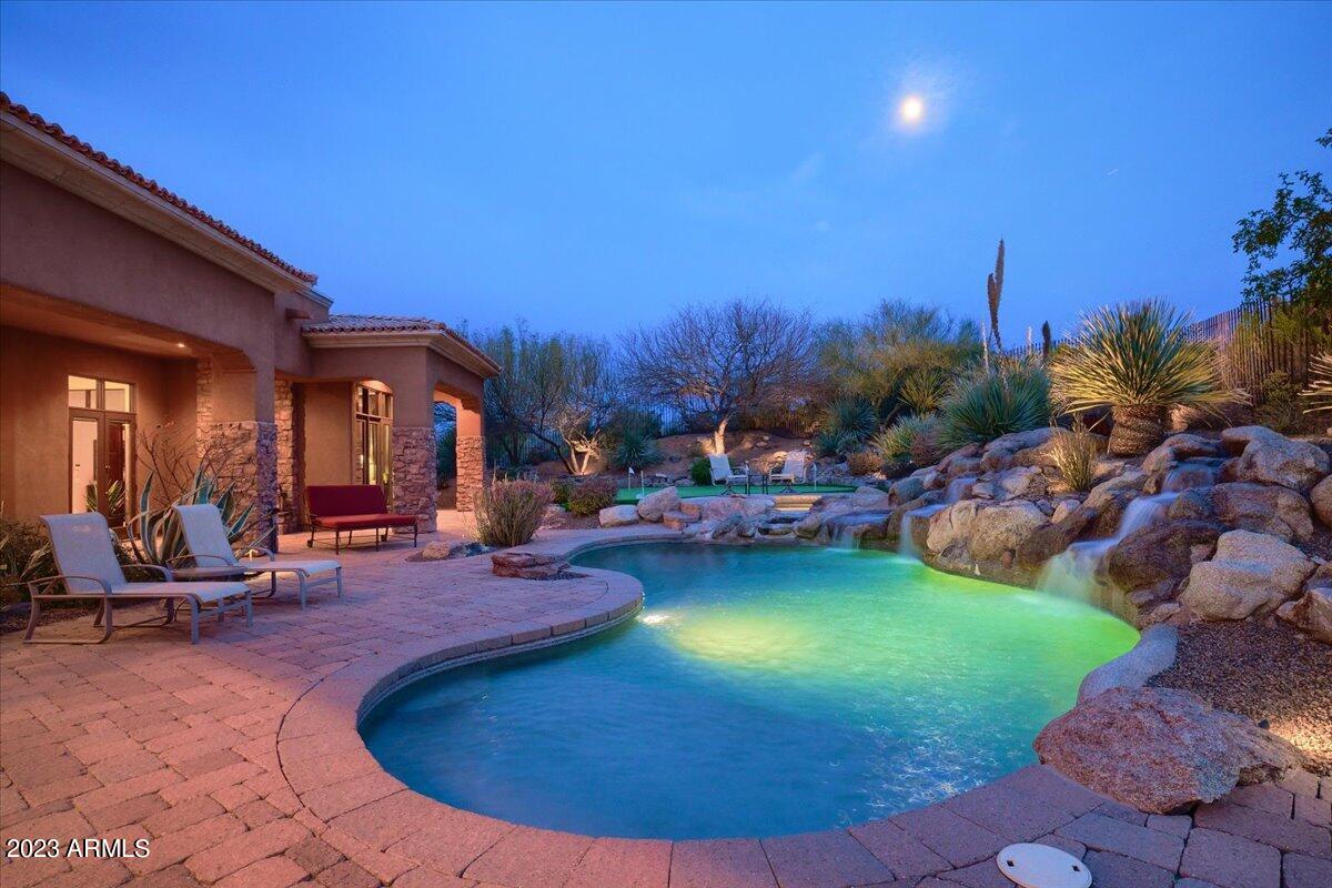 SONORAN CREST - Residential