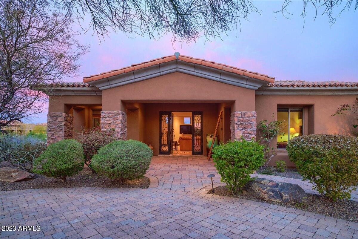 SONORAN CREST - Residential