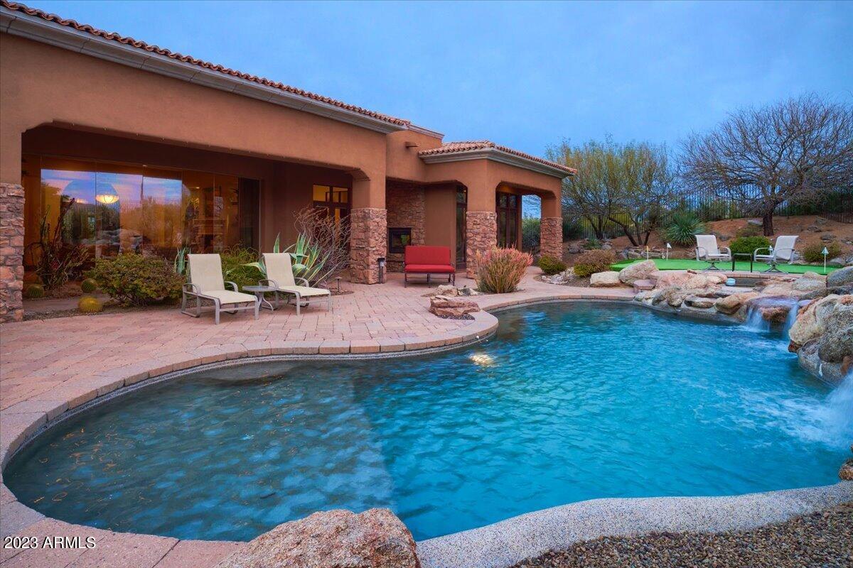 SONORAN CREST - Residential