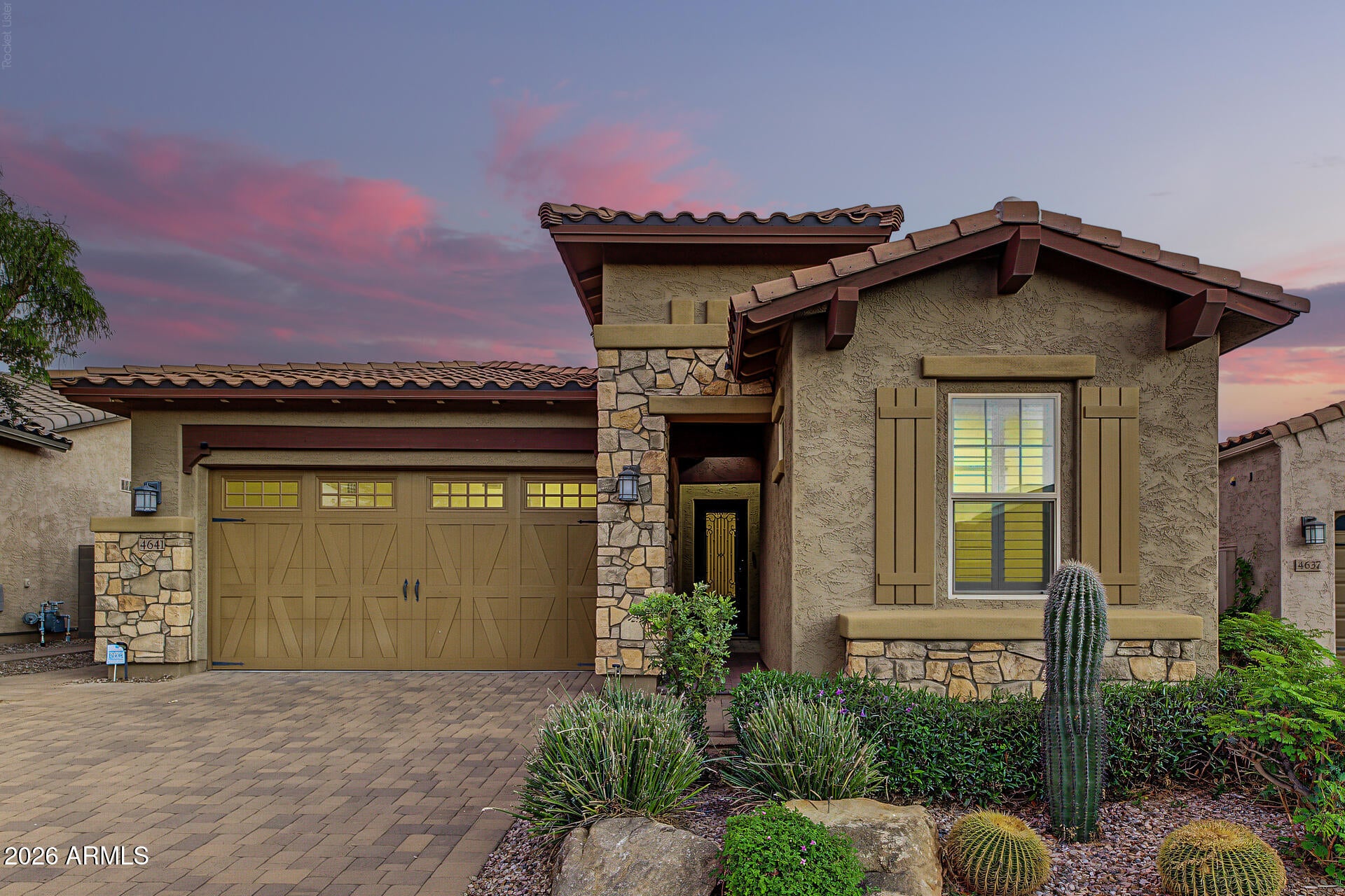4641 E Walter Way