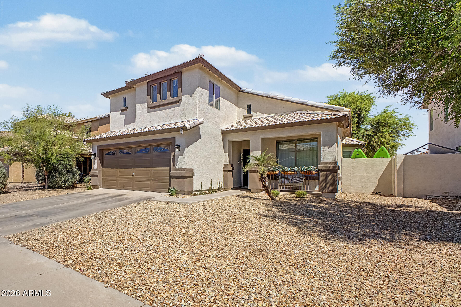 9356 W PIONEER Street