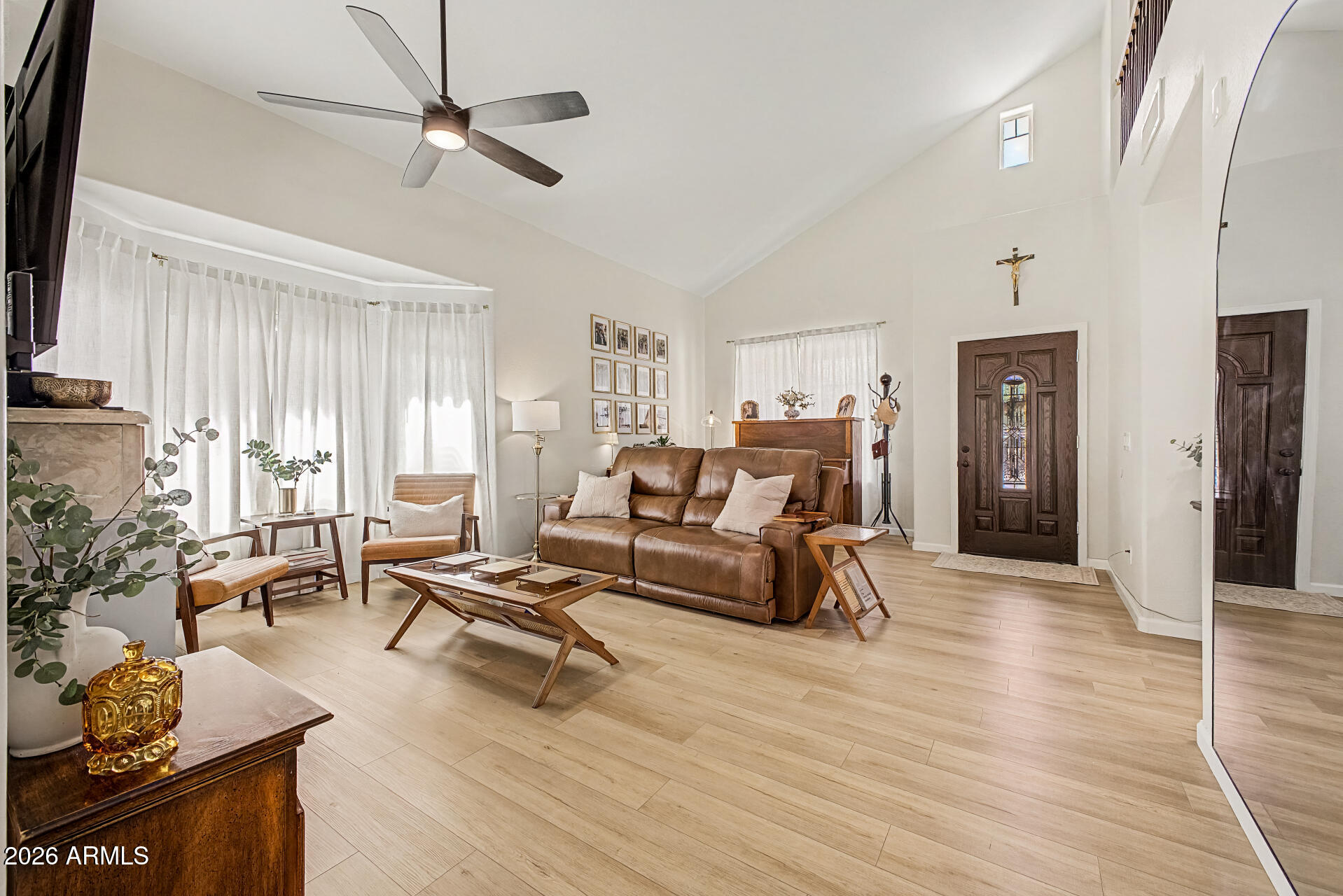 9356 W PIONEER Street