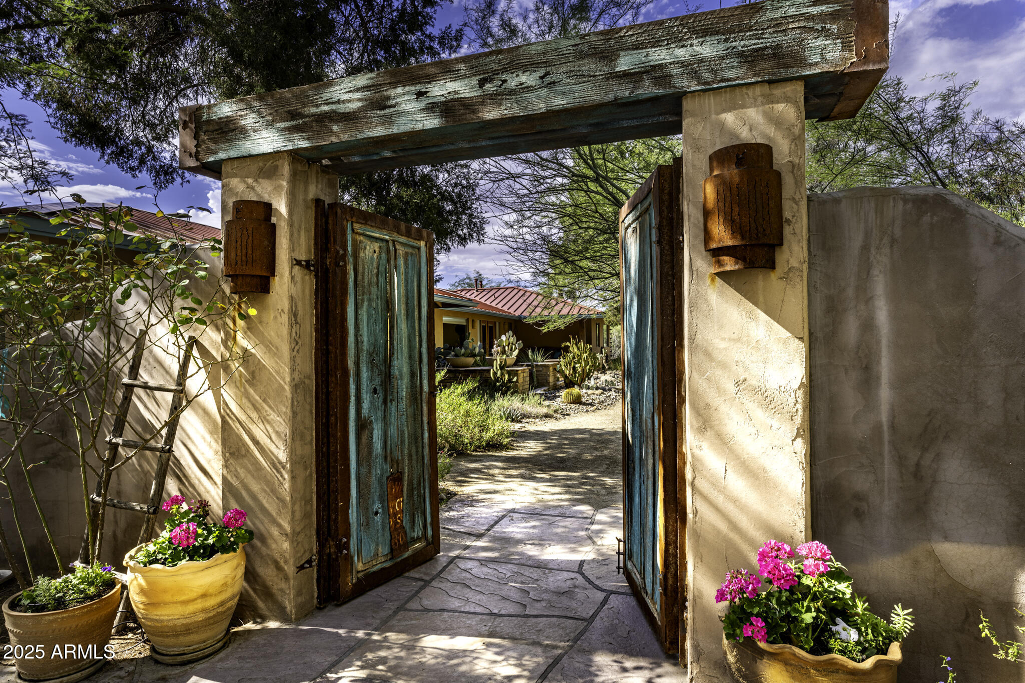 Lazy RC Ranch, Historic Brill Ranch on the Hassayampa River, Bordering the Nature Conservancy - Residential