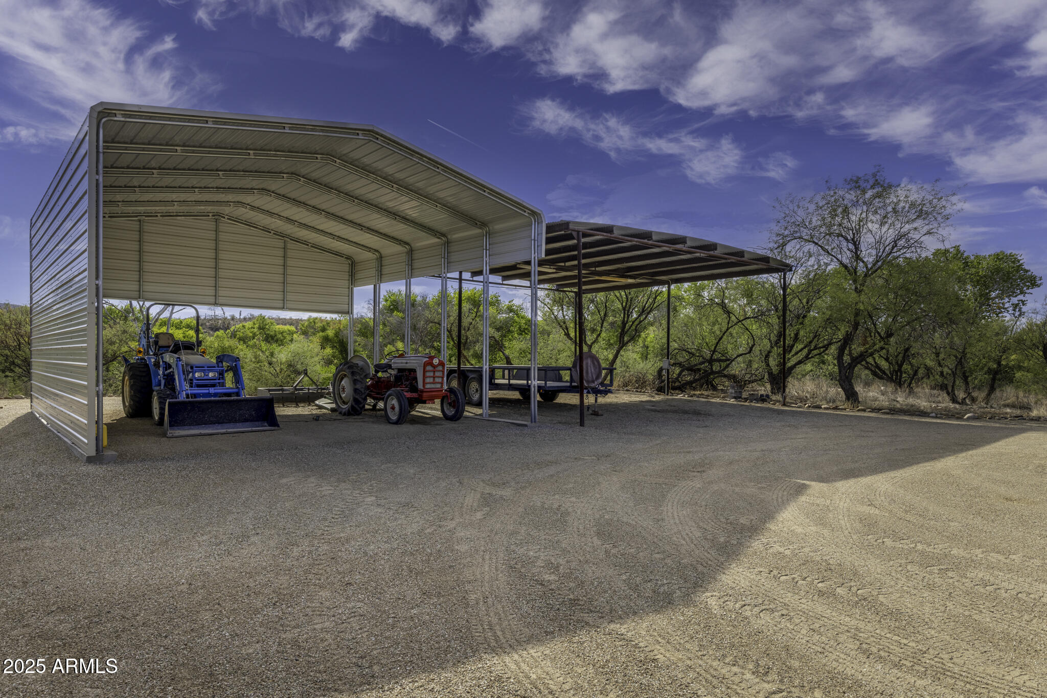 Lazy RC Ranch, Historic Brill Ranch on the Hassayampa River, Bordering the Nature Conservancy - Residential